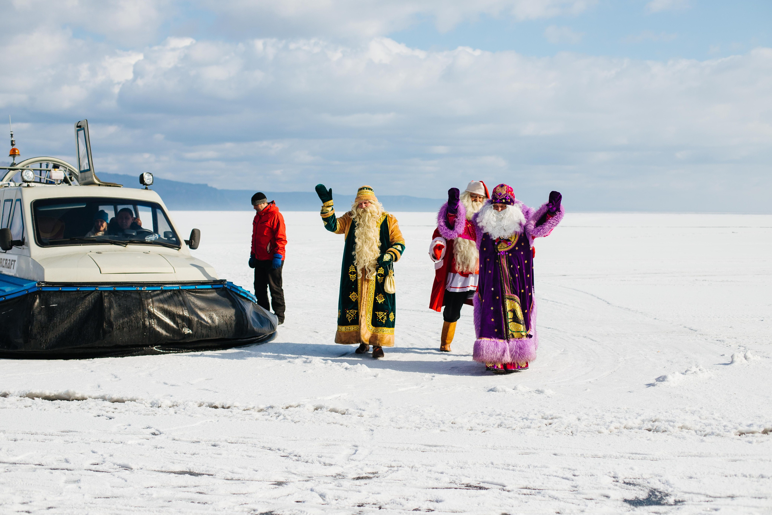 Ледяная сказка Байкала. Фотограф Наталья Кургина Слюдянка Иркутск