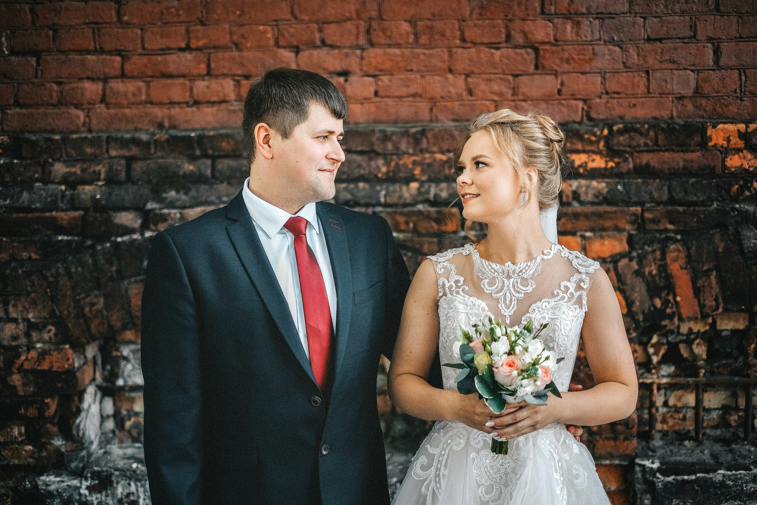 Иван и Дарья. Свадебный фотограф Денис Ожигин в Краснодаре и крае. Эмоциональная и стильная съемка вашего дня