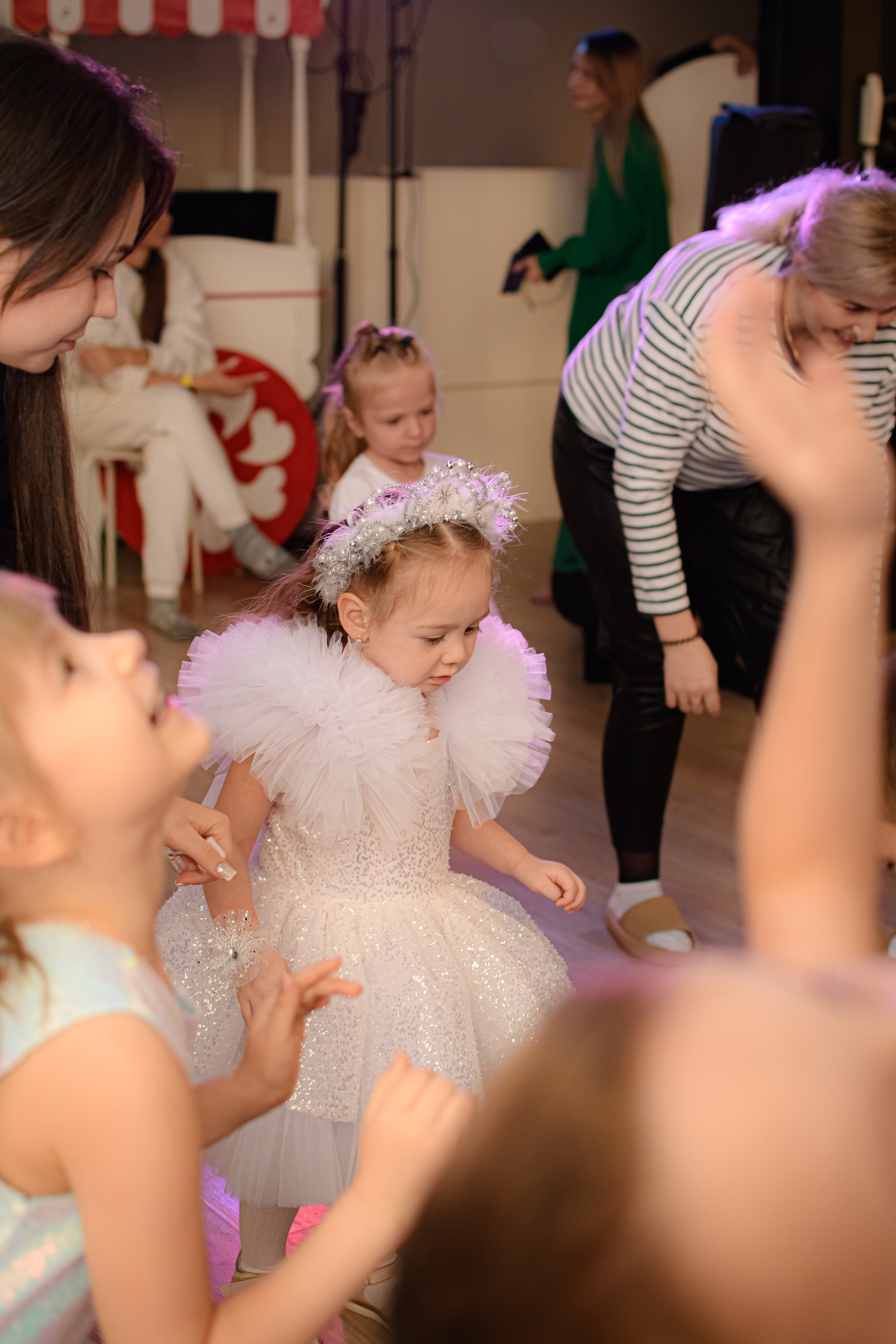 HAPPY NEW YEAR. Photokarish