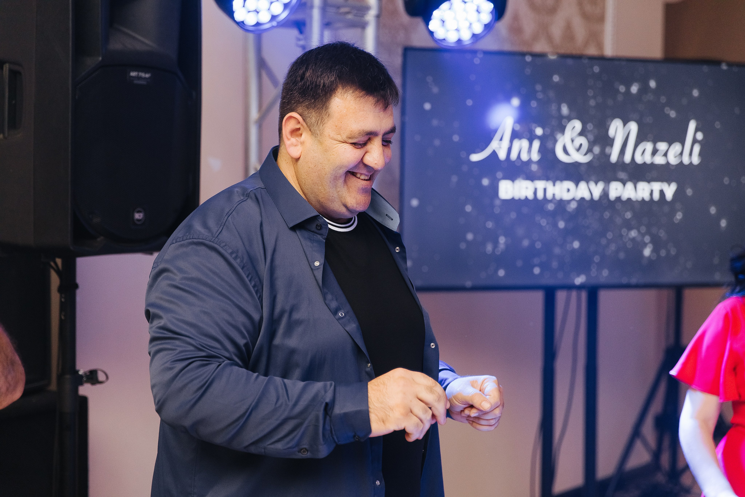 Ани и Назели. 35&5 День рождения, «Янтарь». Фотограф в Красноярске Надежда Воскресенская