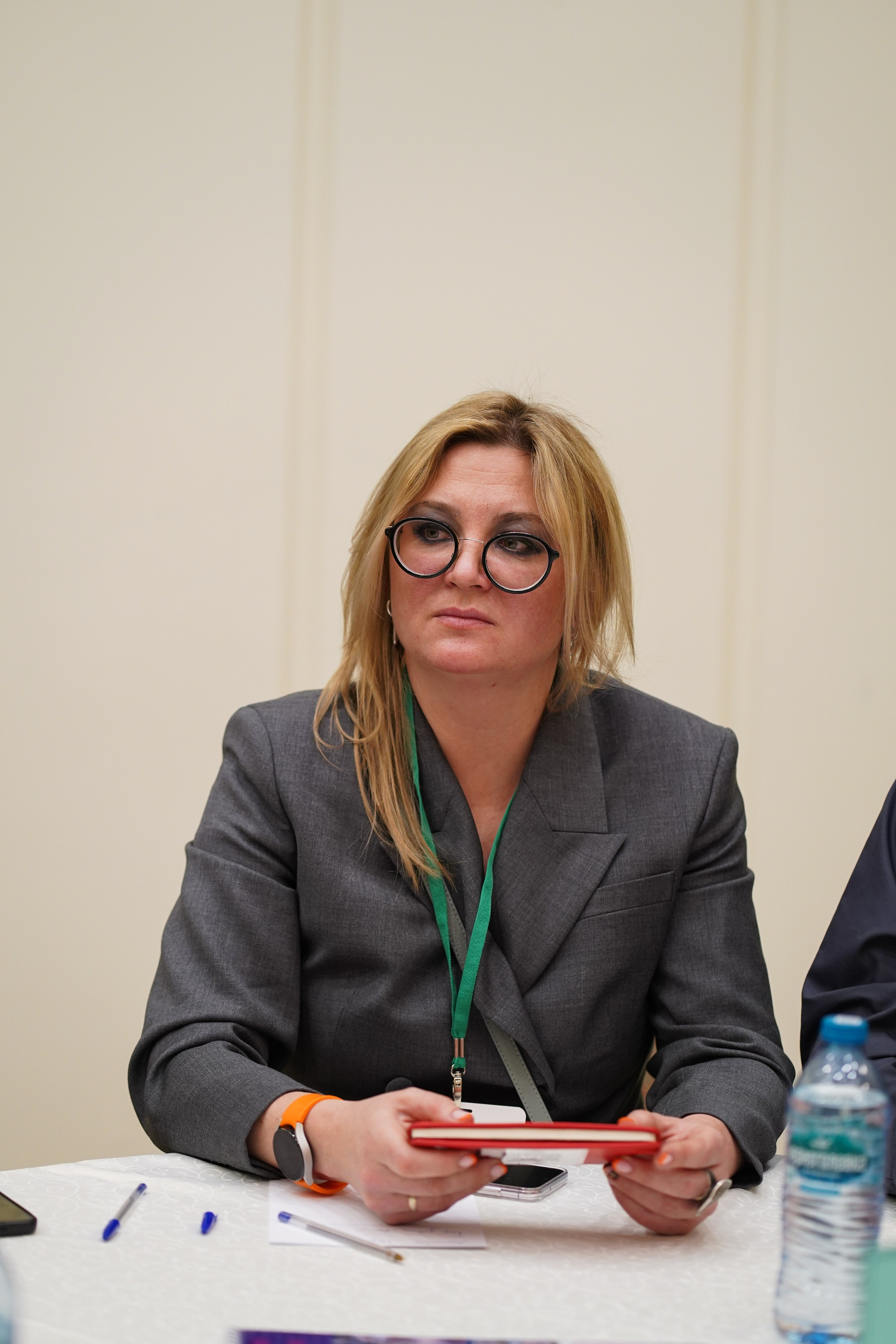 Малоэтажная страна конференция. Фотограф