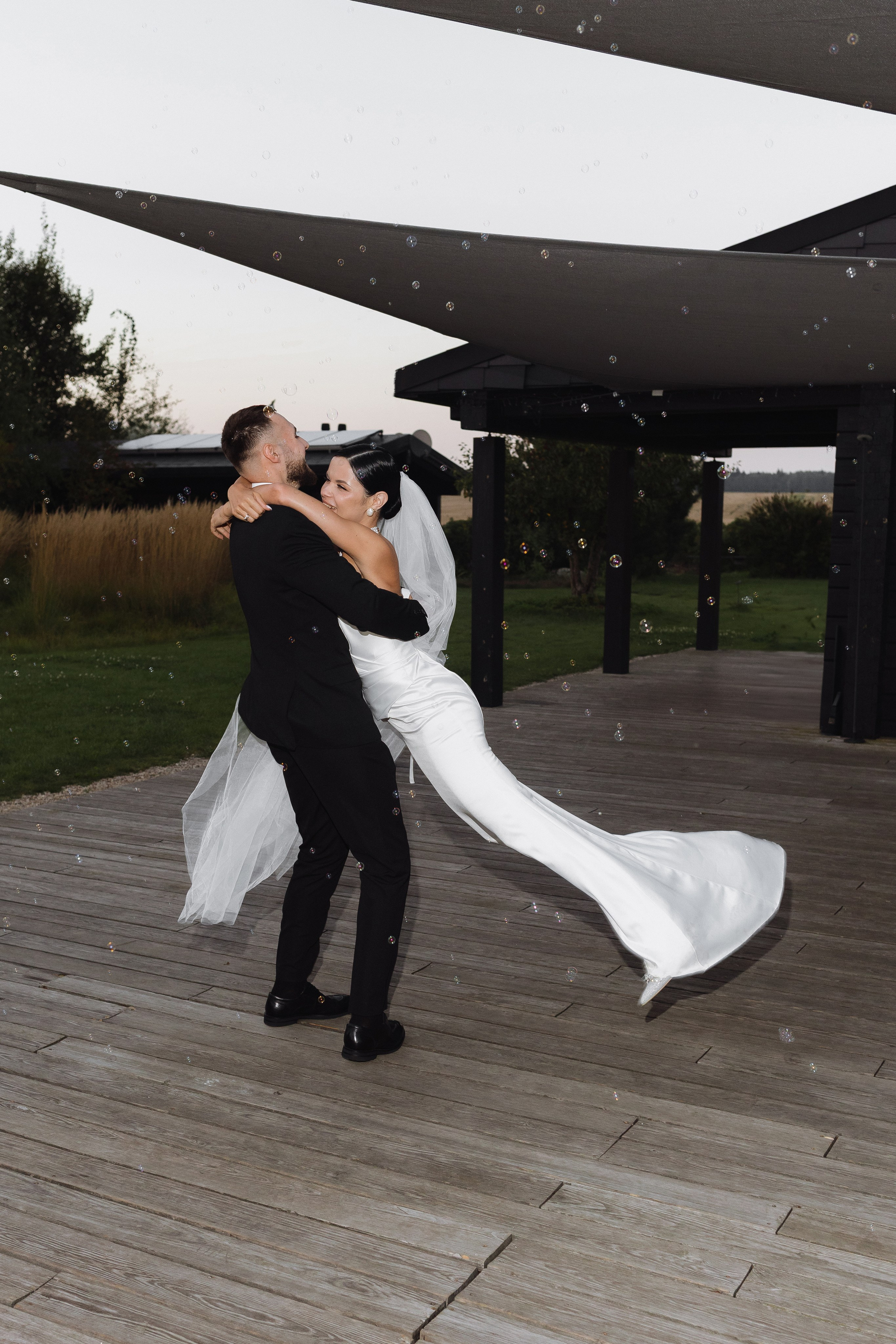 Свадебная фотосессия в агроусадьбе «VillaChiki»