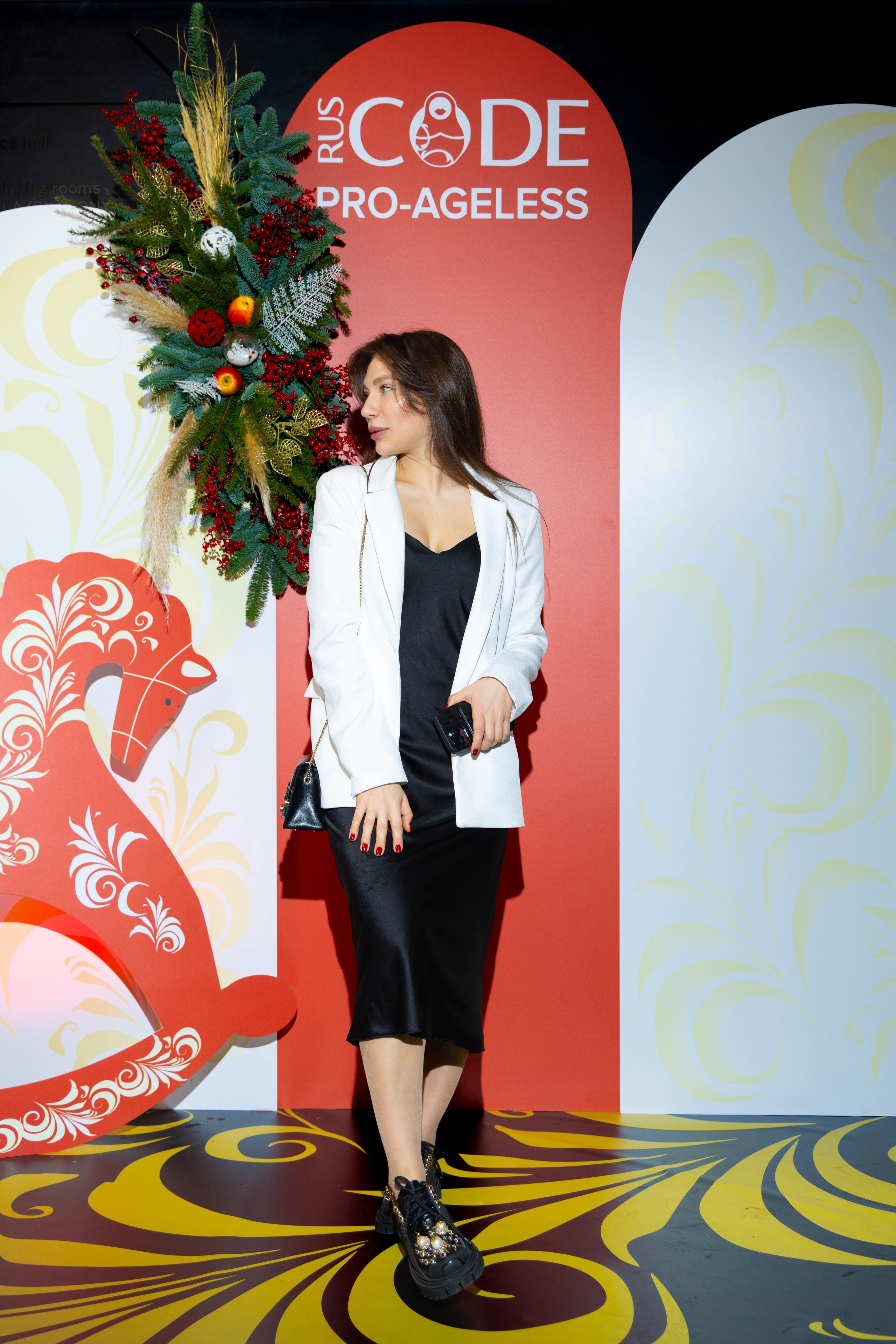 ФОТОЗОНА МАТРЕШКА. PRO-AGELESS