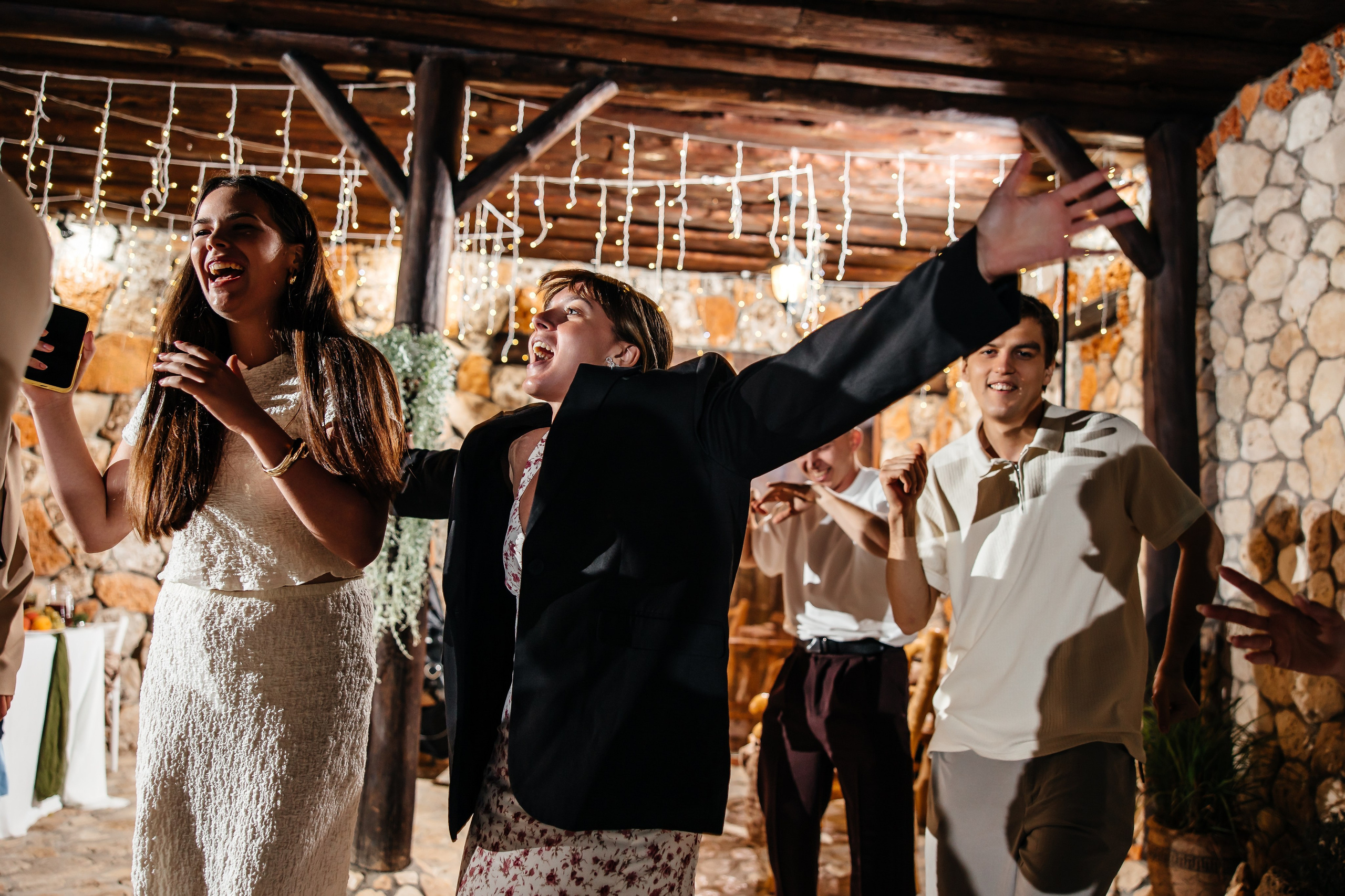 Анонс свадьбы для Павла и Евгении. Усадьба Феодоро. Свадебный фотограф в Крыму и Севастополе Ольга Баскакова