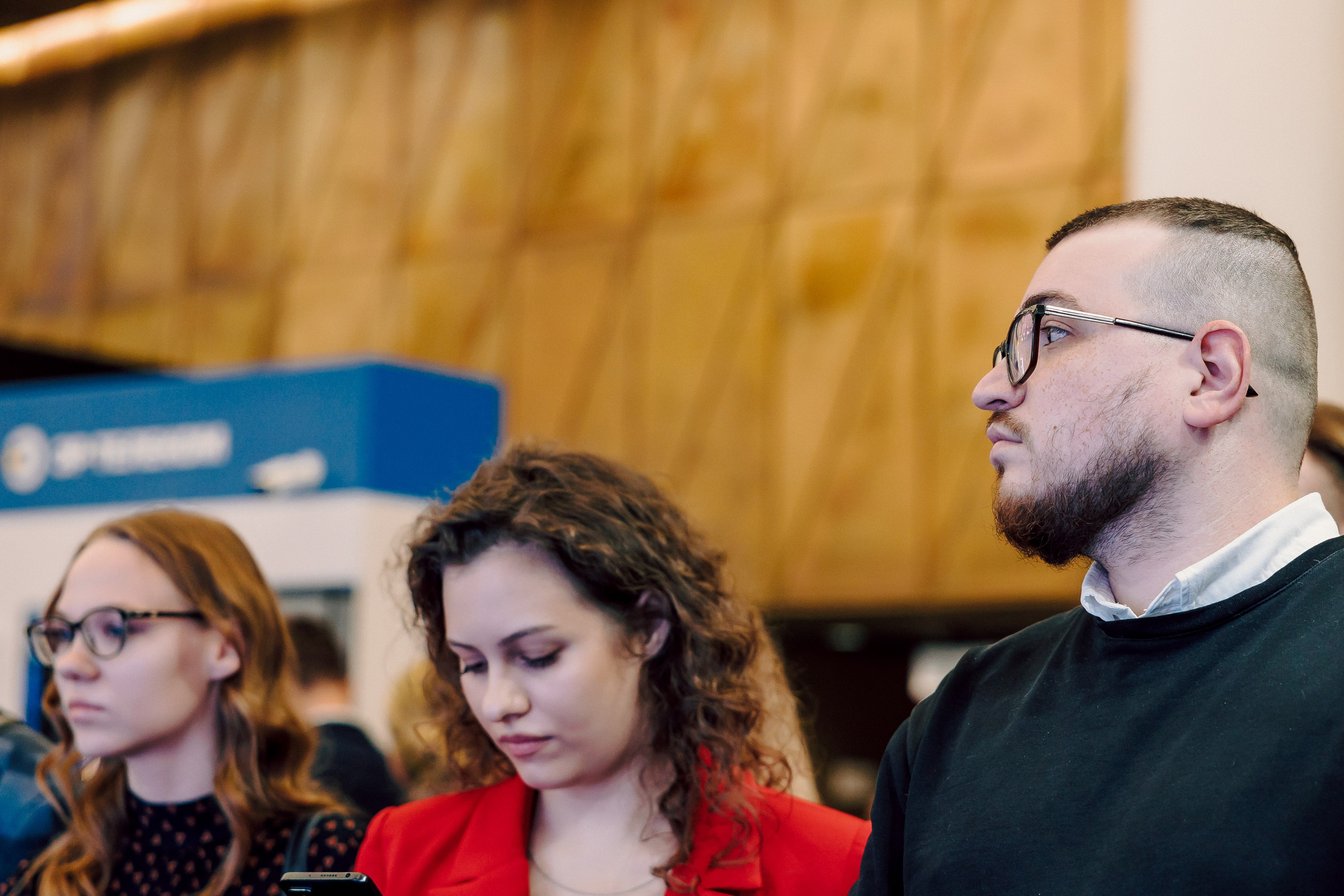 СКБ Контур — Форум будущего — Деловая программа. Лёшка Варзегов — фотограф