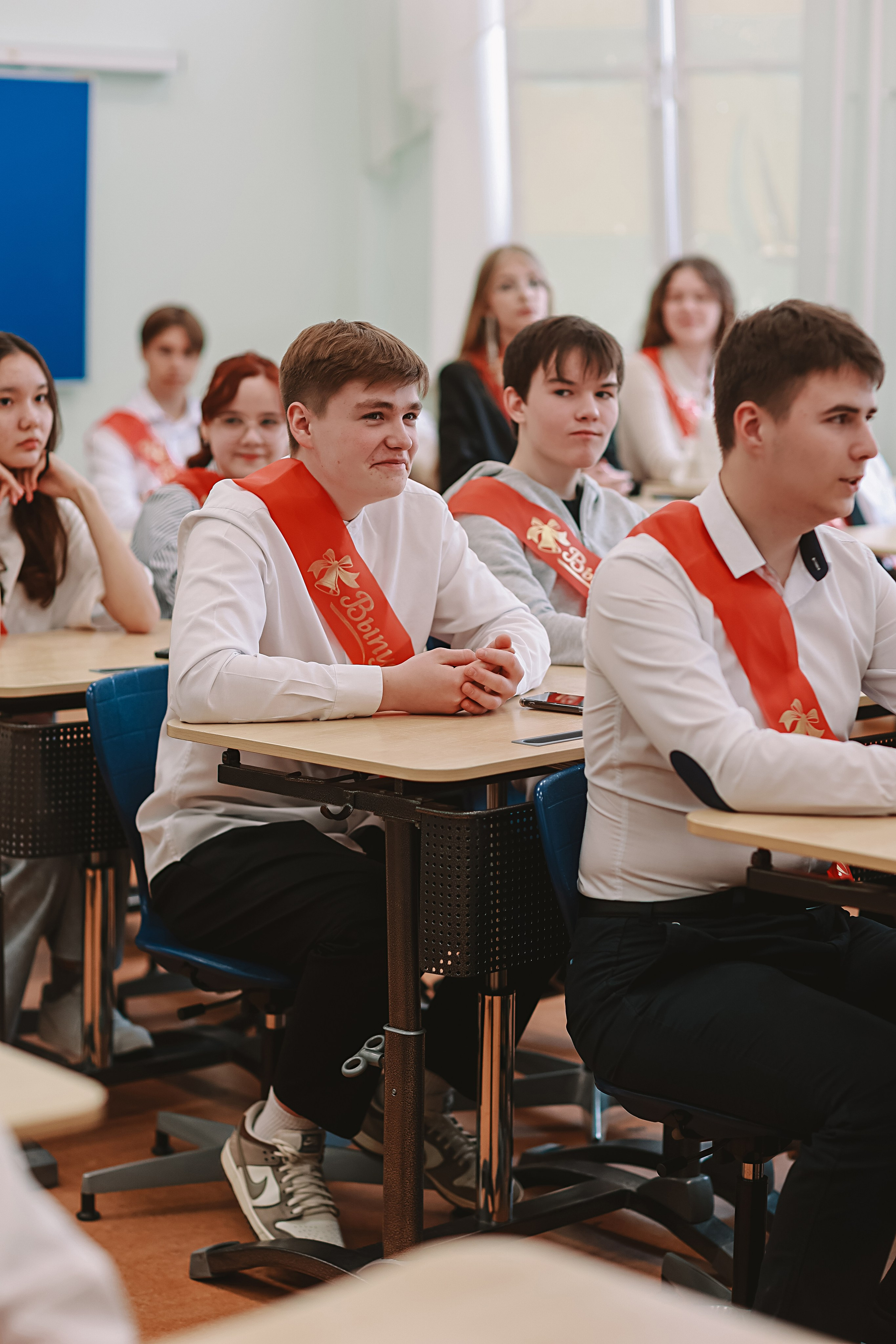 Последний звонок. Семейный фотограф Тюмень, фотограф на роды Салмина Мария