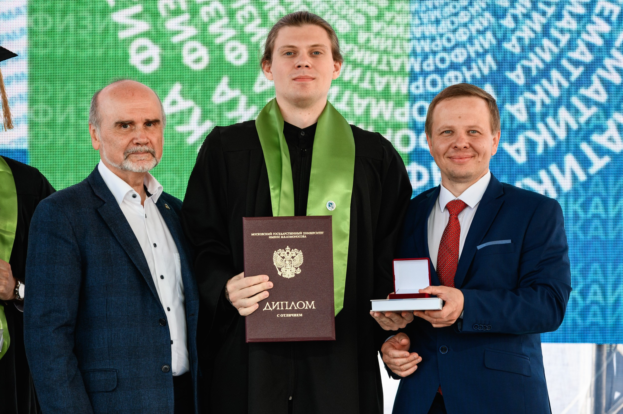 Выпускной МГУ. Фотограф Захваткин Роман