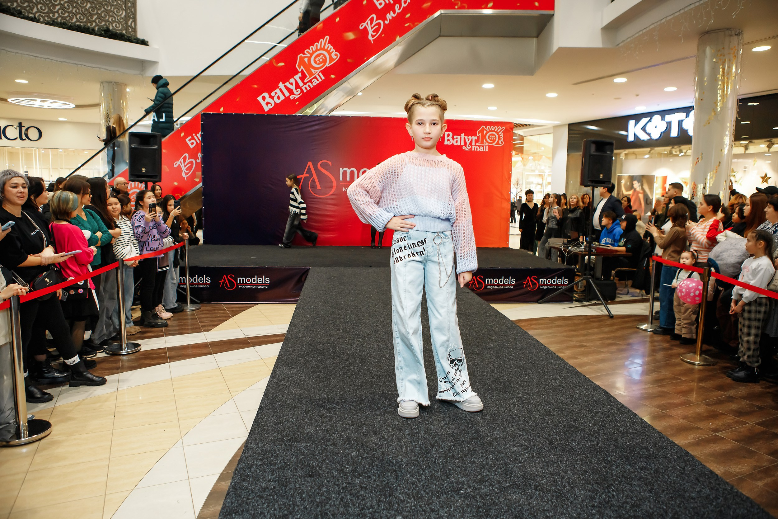 Fashion Show модельной школы AS Models. Кипятком Павлодар