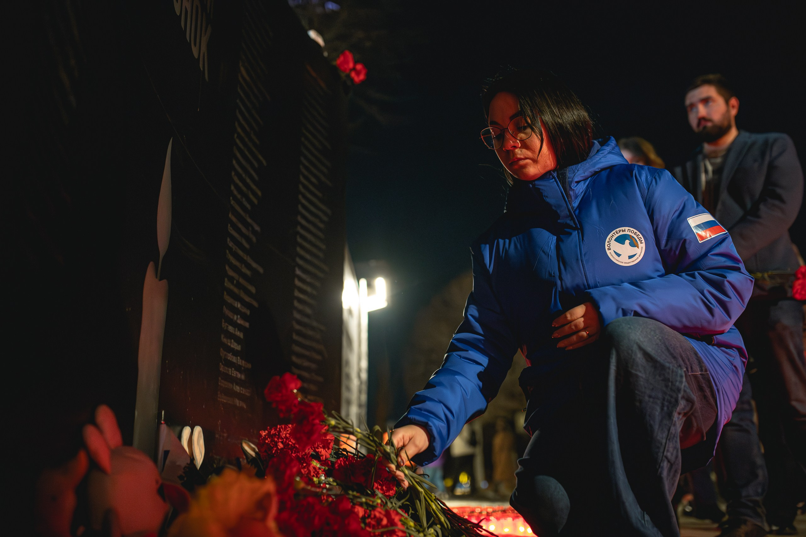 Акция памяти по погибшим в «Крокусе». Портретный и репортажный фотограф в Воронеже: Анастасия Пузикова