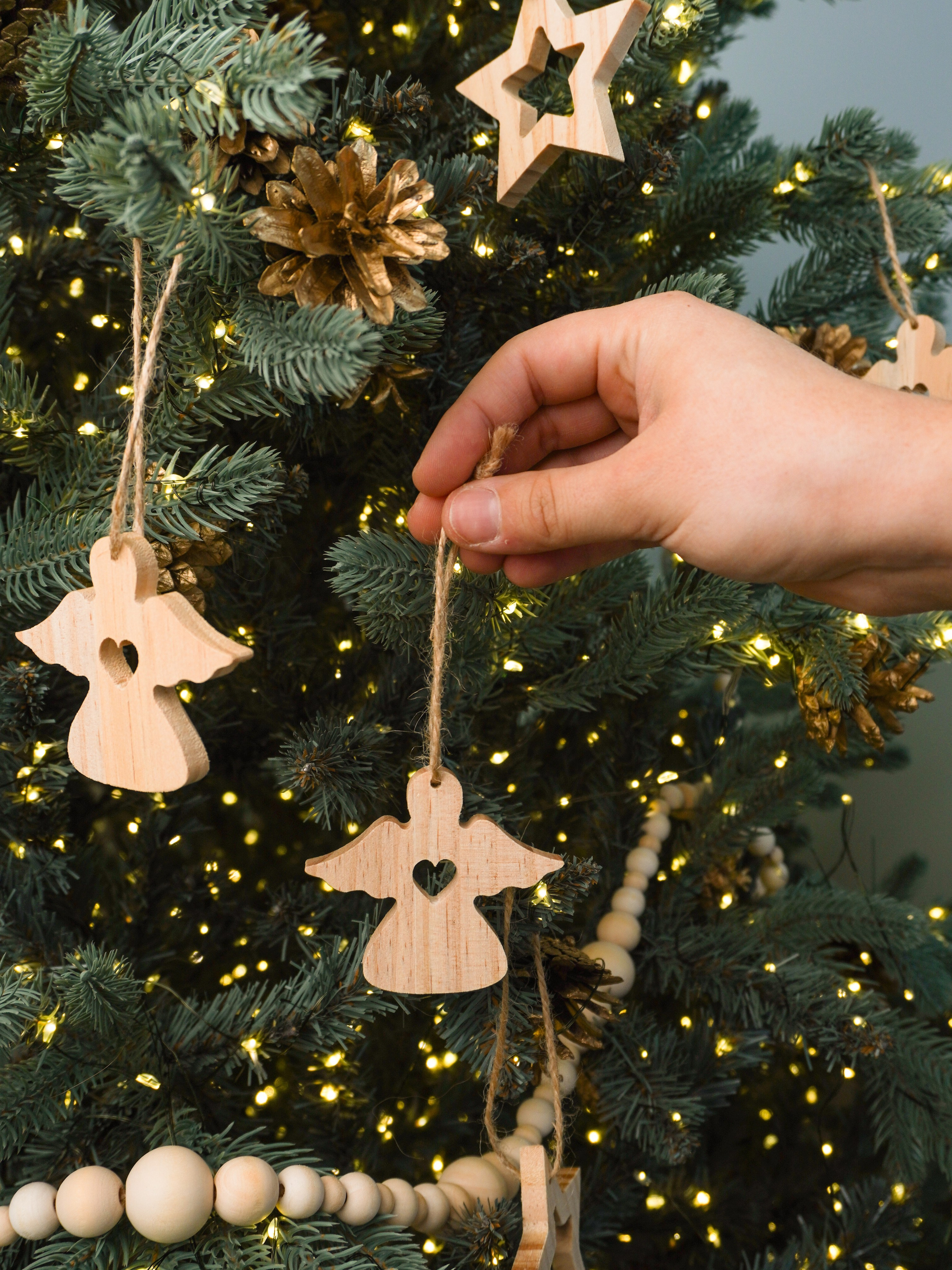 Новогодние украшения. Кузнецова Мария — профессиональный фотограф в Санкт-Петербурге | Предметная фотосъёмка, модельные тесты, актёрское портфолио, концерты