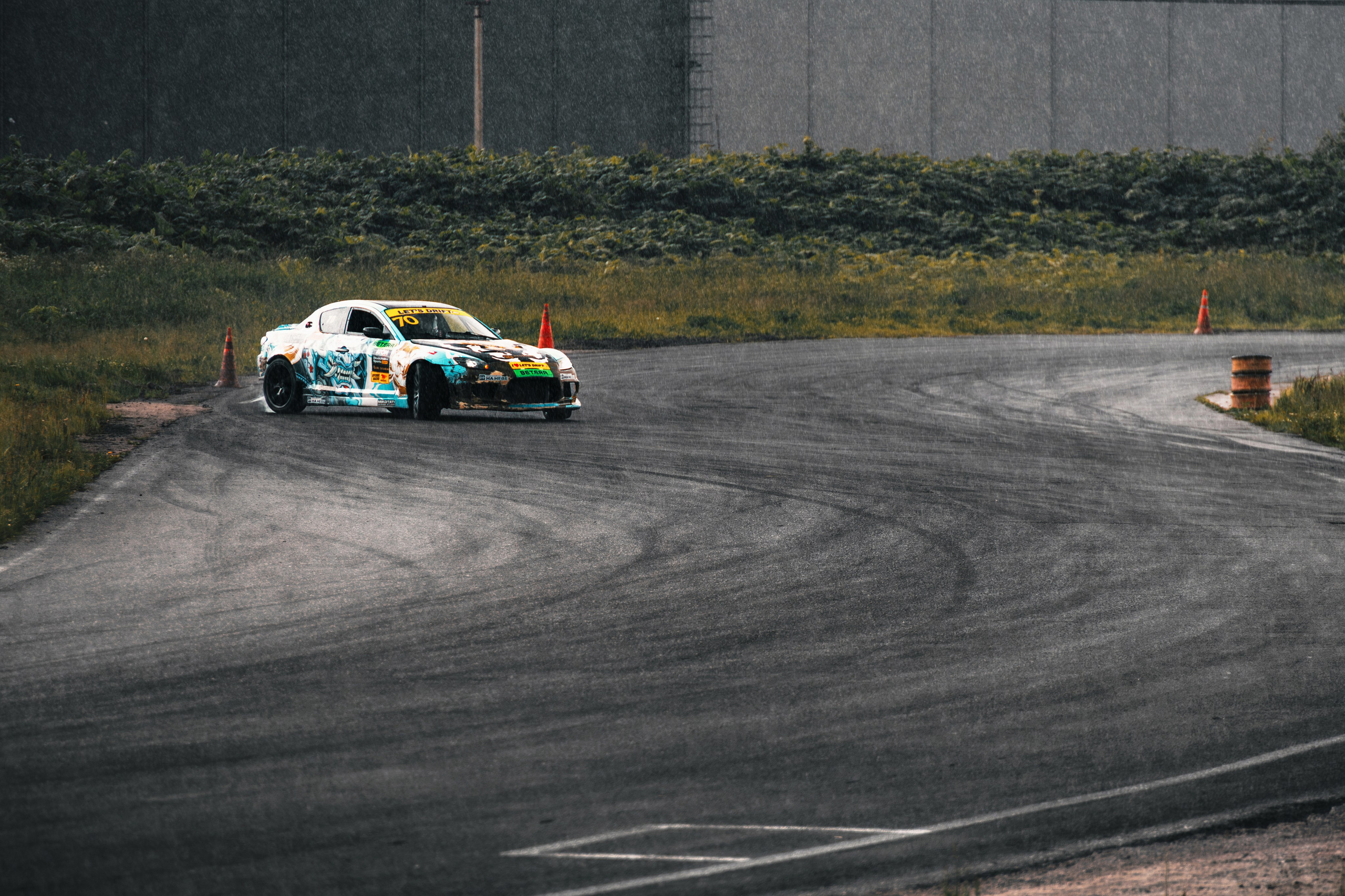 Фоторепортаж с «Больших Гонок» — дрифт, драг, звук