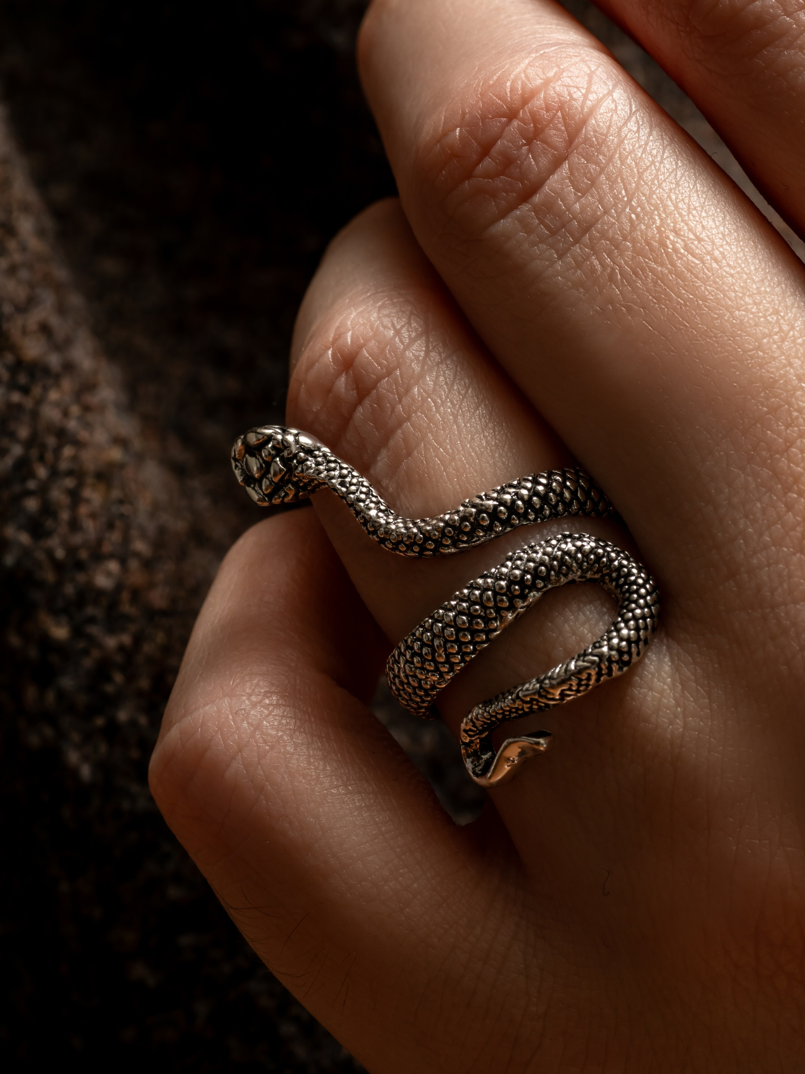 Кольца. Предметная фотосъемка в г. Москва PREDMETKASTUDIO