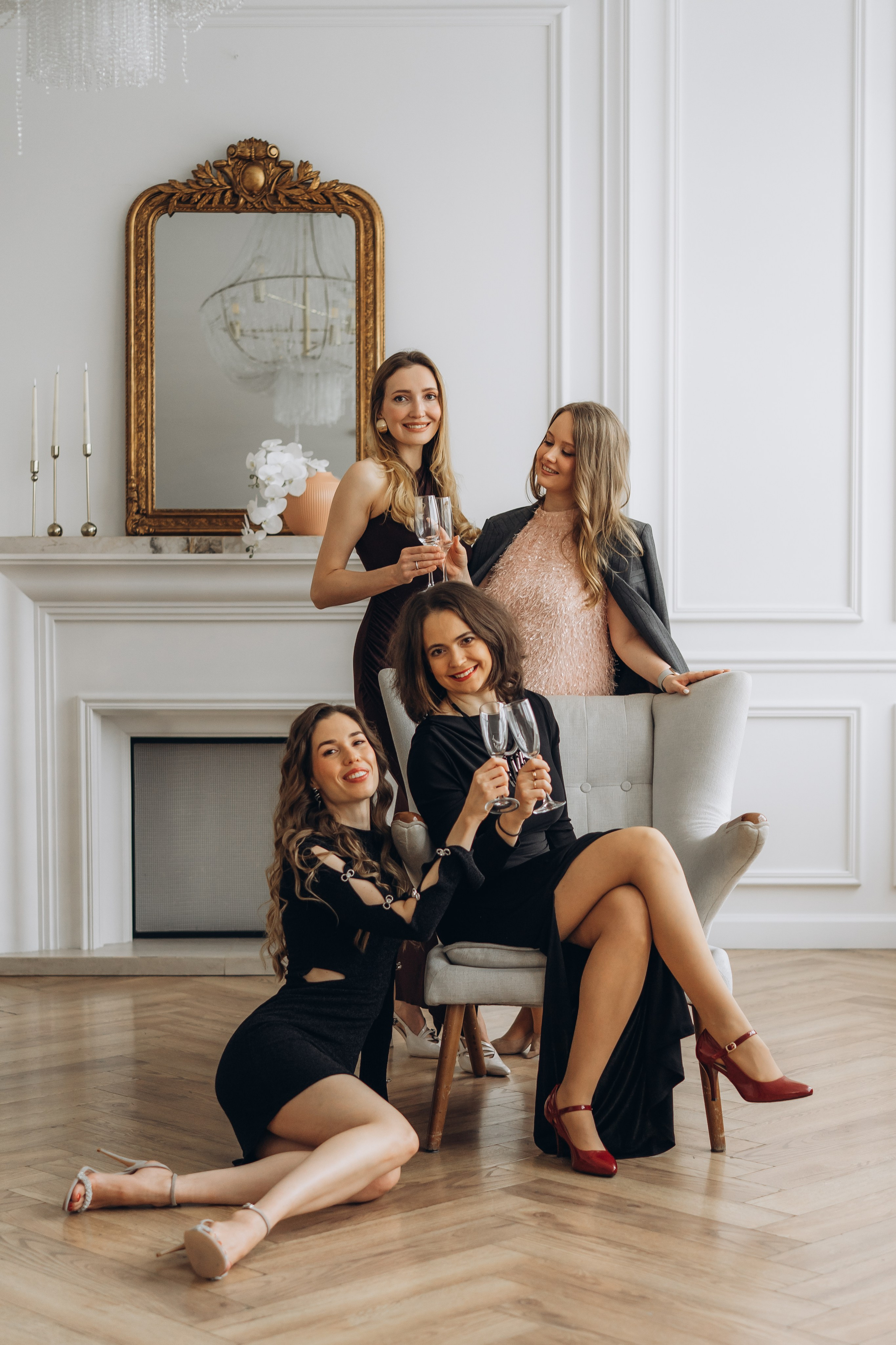 Портретная групповая съемка 2 часа/2 зала. Фотограф Екатеринбург Кокшарова Александра