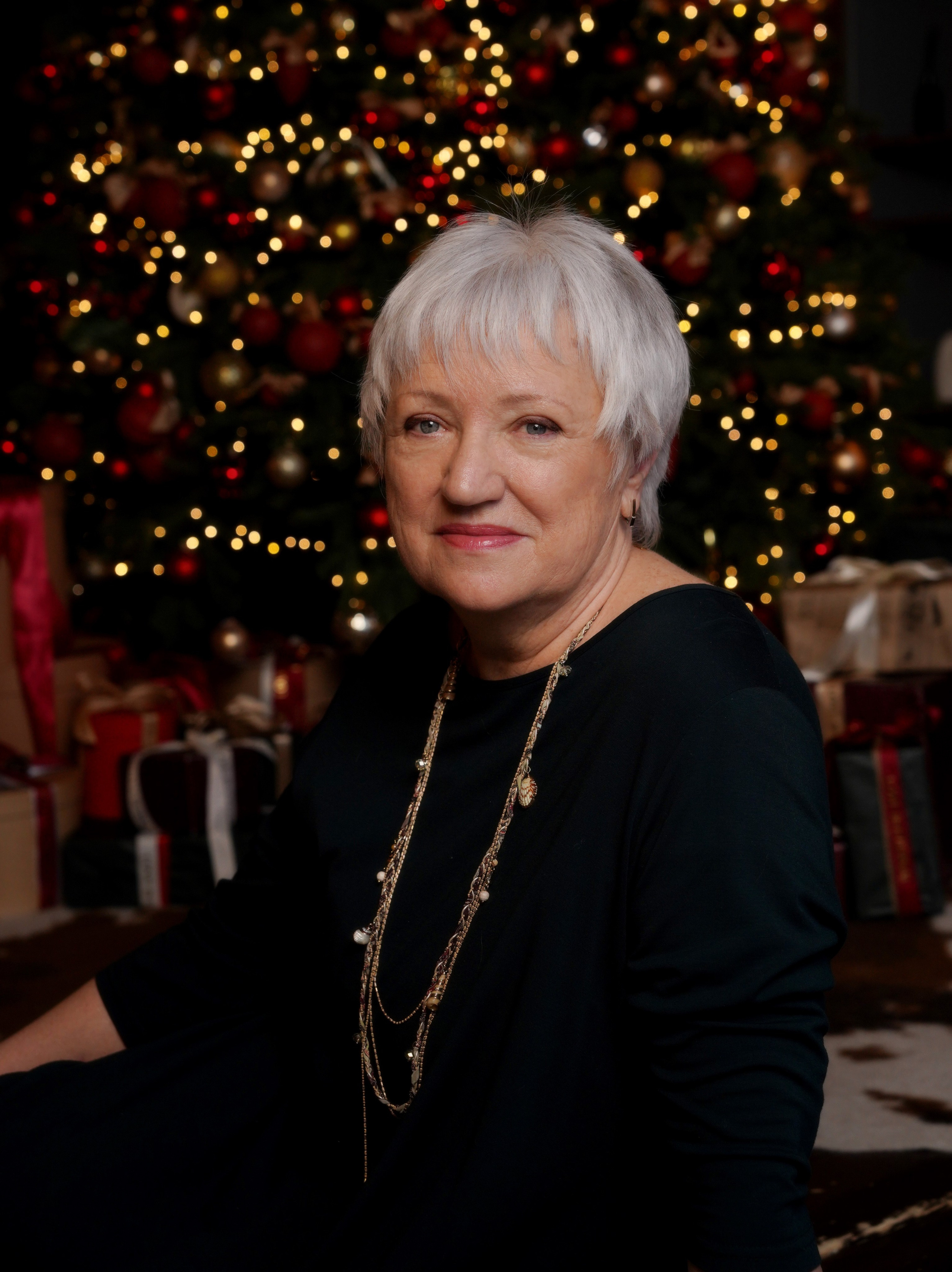 Фотограф в студию  контент, семейный,  портретный и репортажный. Студийный и портретный фотограф в САНКТ-ПЕТЕРБУРГЕИрина Махаон