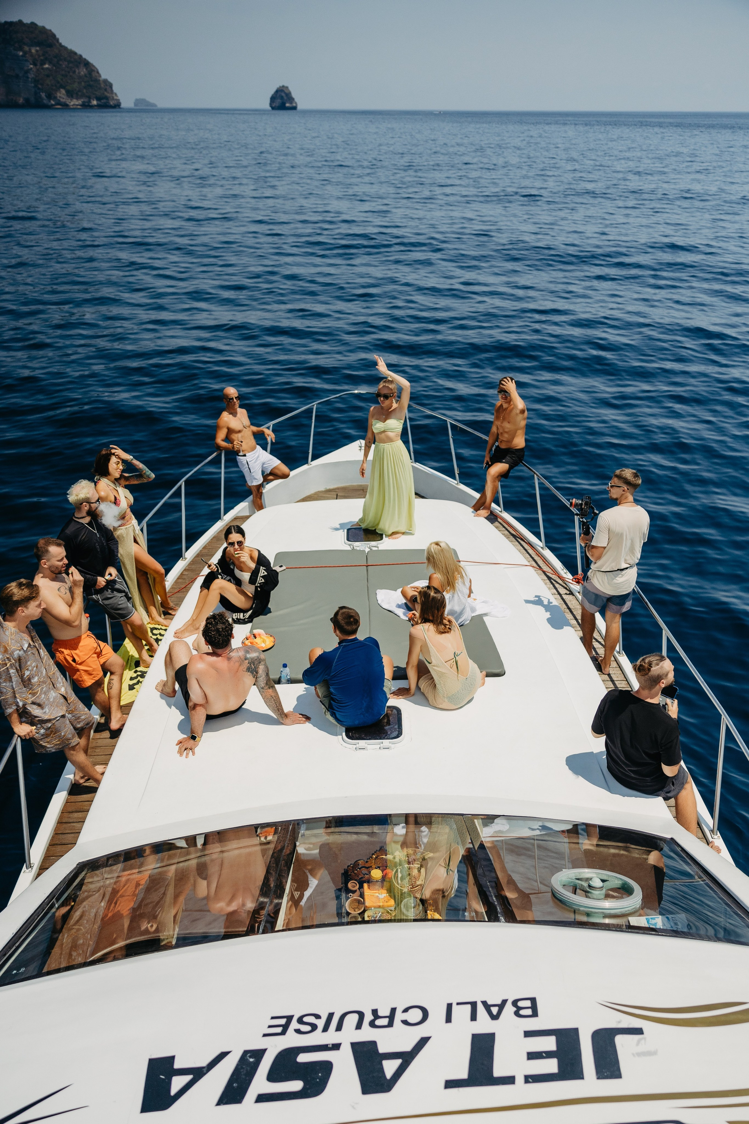 Yacht birthday party. Профессиональный фотограф Нурмиева Вероника