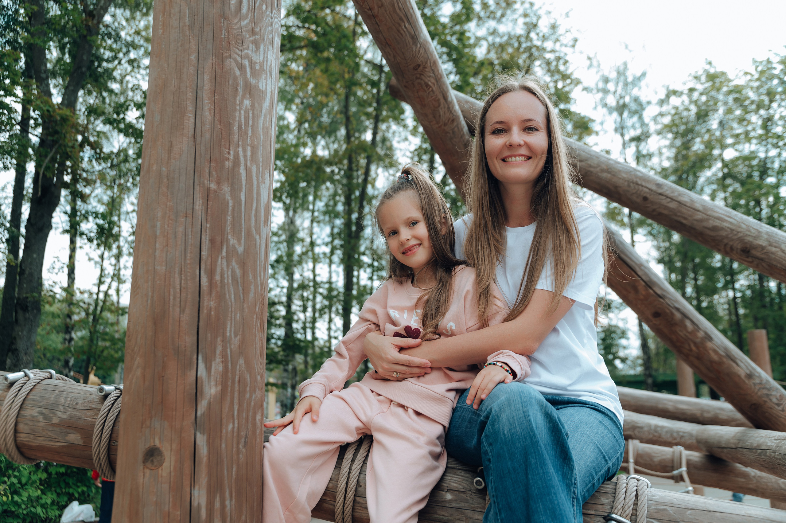 Трое в парке и меховой шар. Детский и семейный фотограф Катерина Мишина