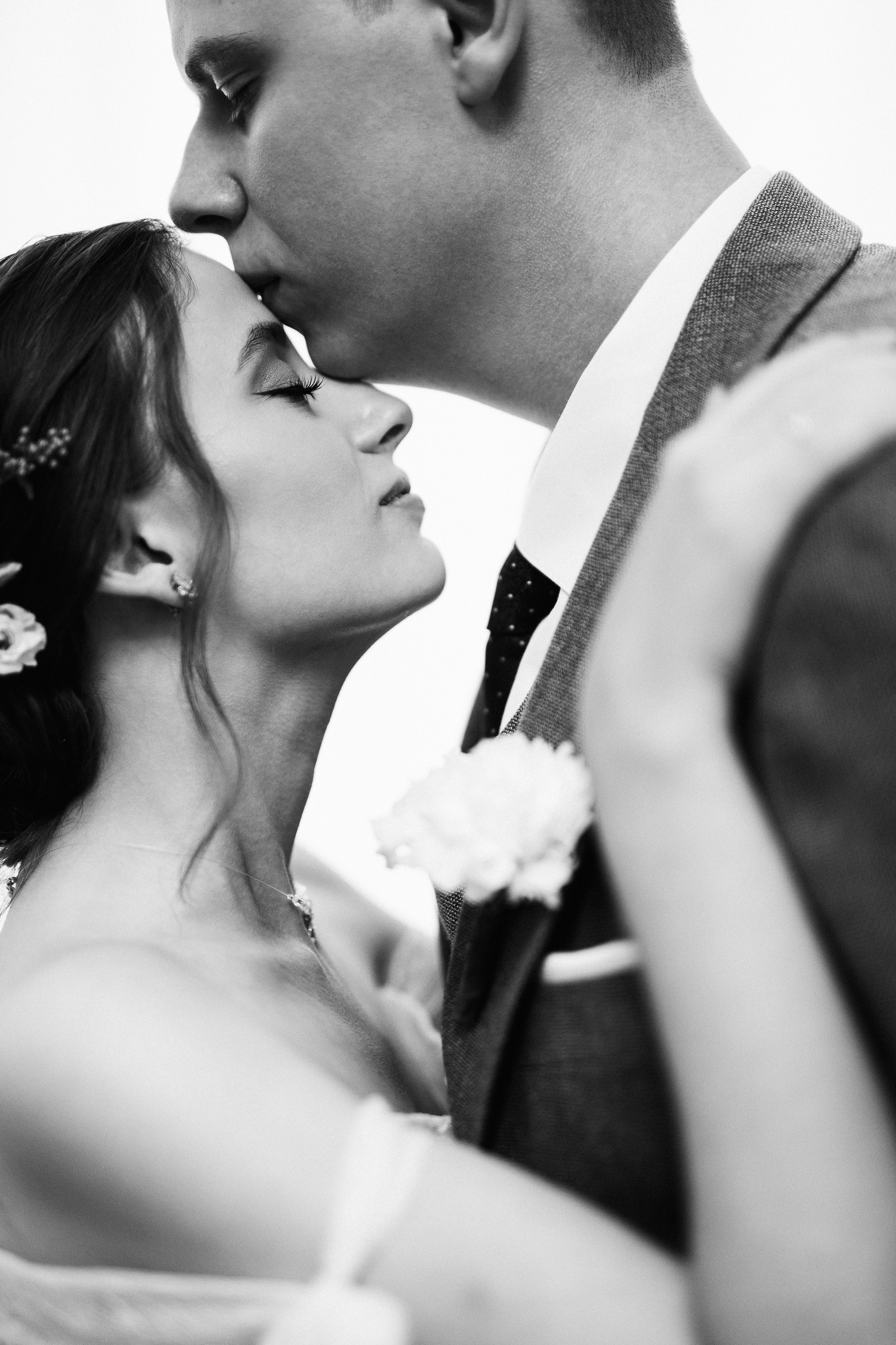 БАНКЕТНЫЙ ЗАЛ ТОРТУГА, ВЕДУЩИЙ АНДРЕЙ ОГНЕВ