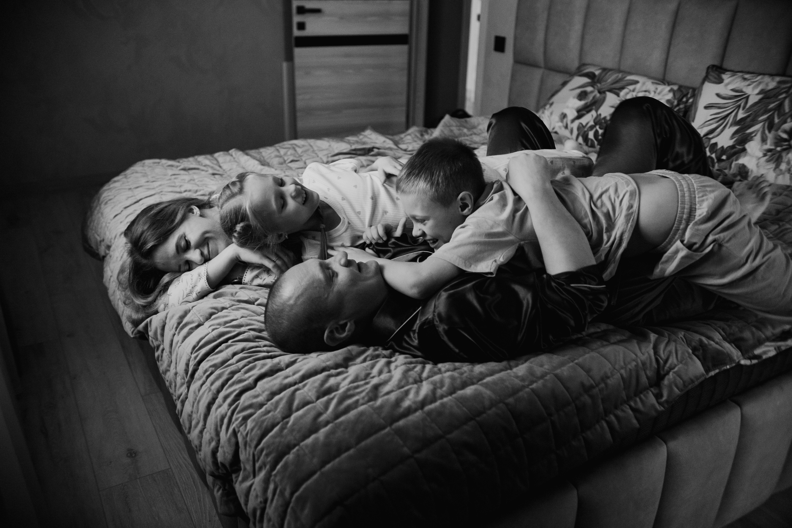 Вова и Настя+2. Семейный фотограф в Рязани Харламова Влада