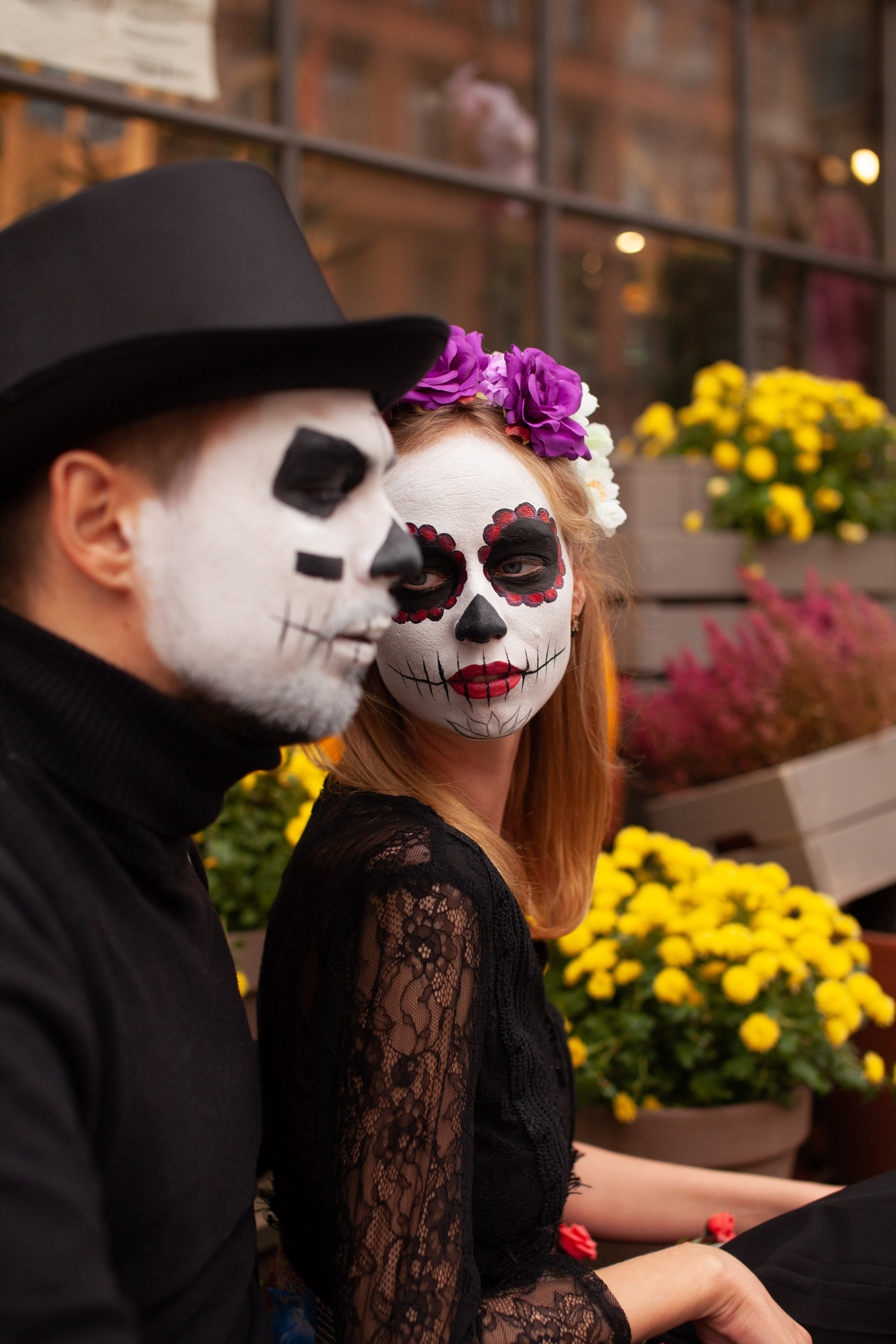 Хэллоуин. Двойняшки-фотографы Анна и Анастасия в Санкт-Петербурге