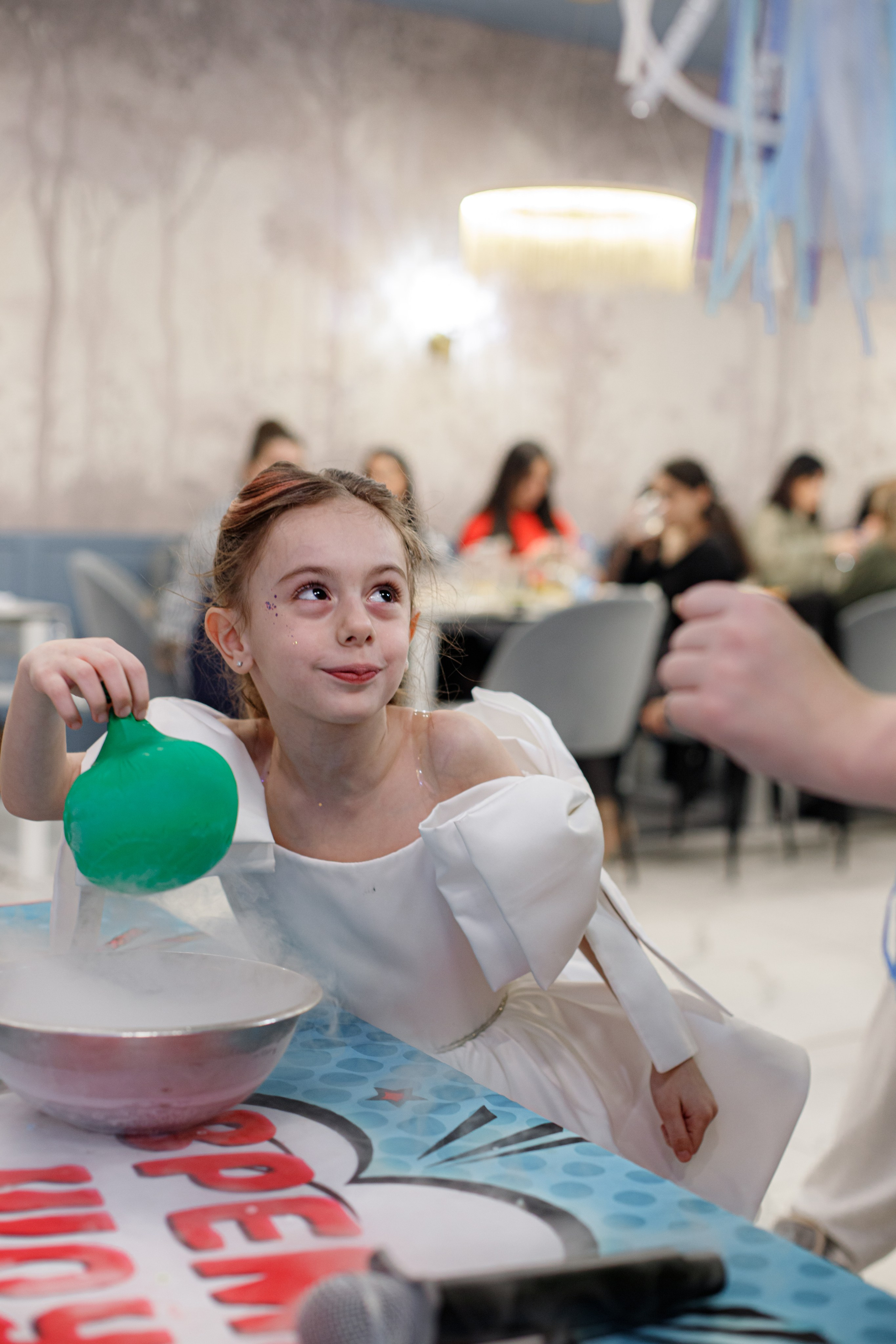 ASIA'S BIRTHDAY PARTY. Photokarish