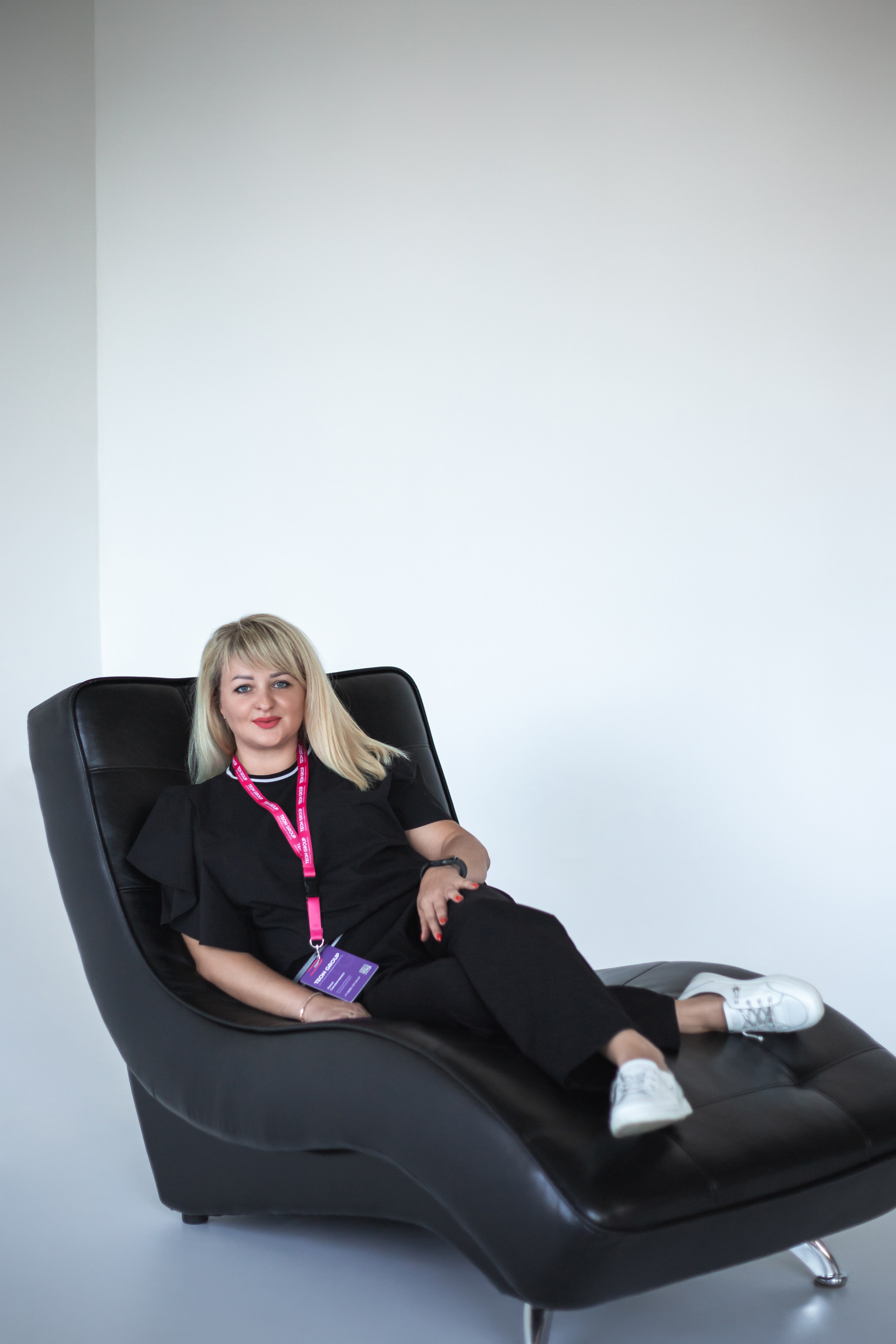 TEON Group_бизнес-портрет сотрудников. Фотограф Воронеж, Новая Усмань Мария Бублик