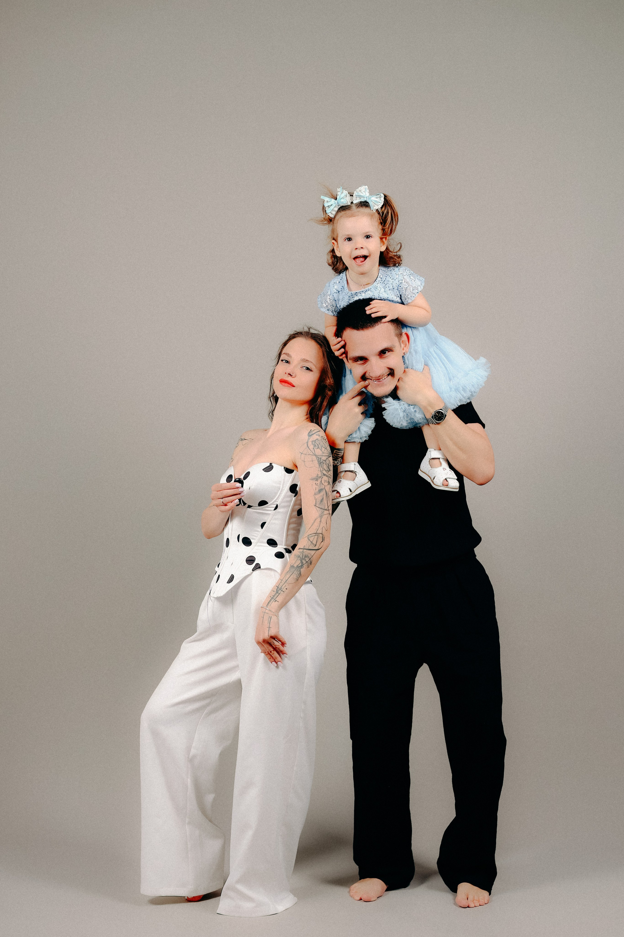 Фотостудия без фотографа Чехов. Первая студия автопортрета в Чехове