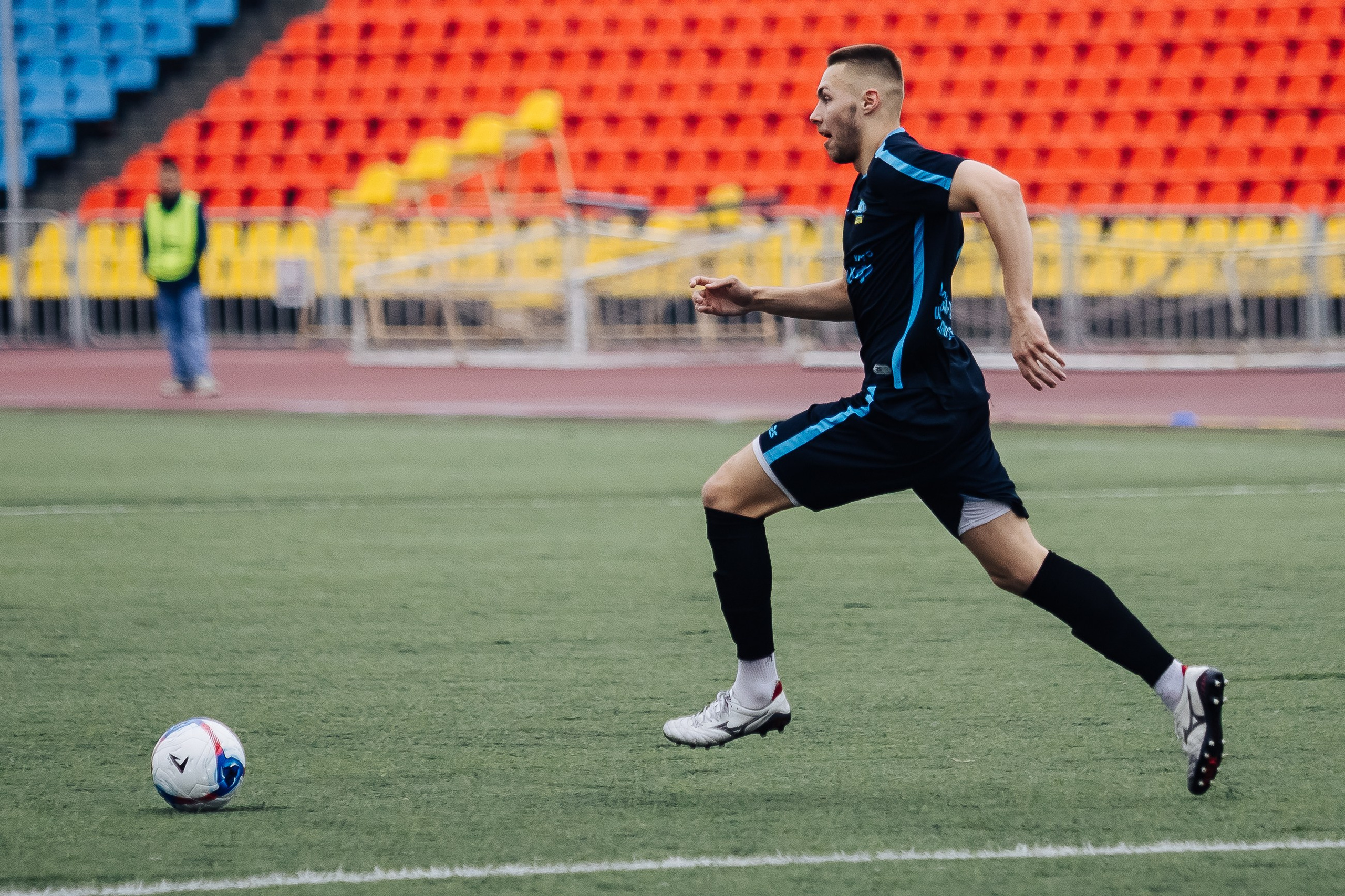 ФК «Металлург-Магнитогорск» — ФК «Триумф» // 03.05.25. Денис Прохоров Фотограф в г. Магнитогорск