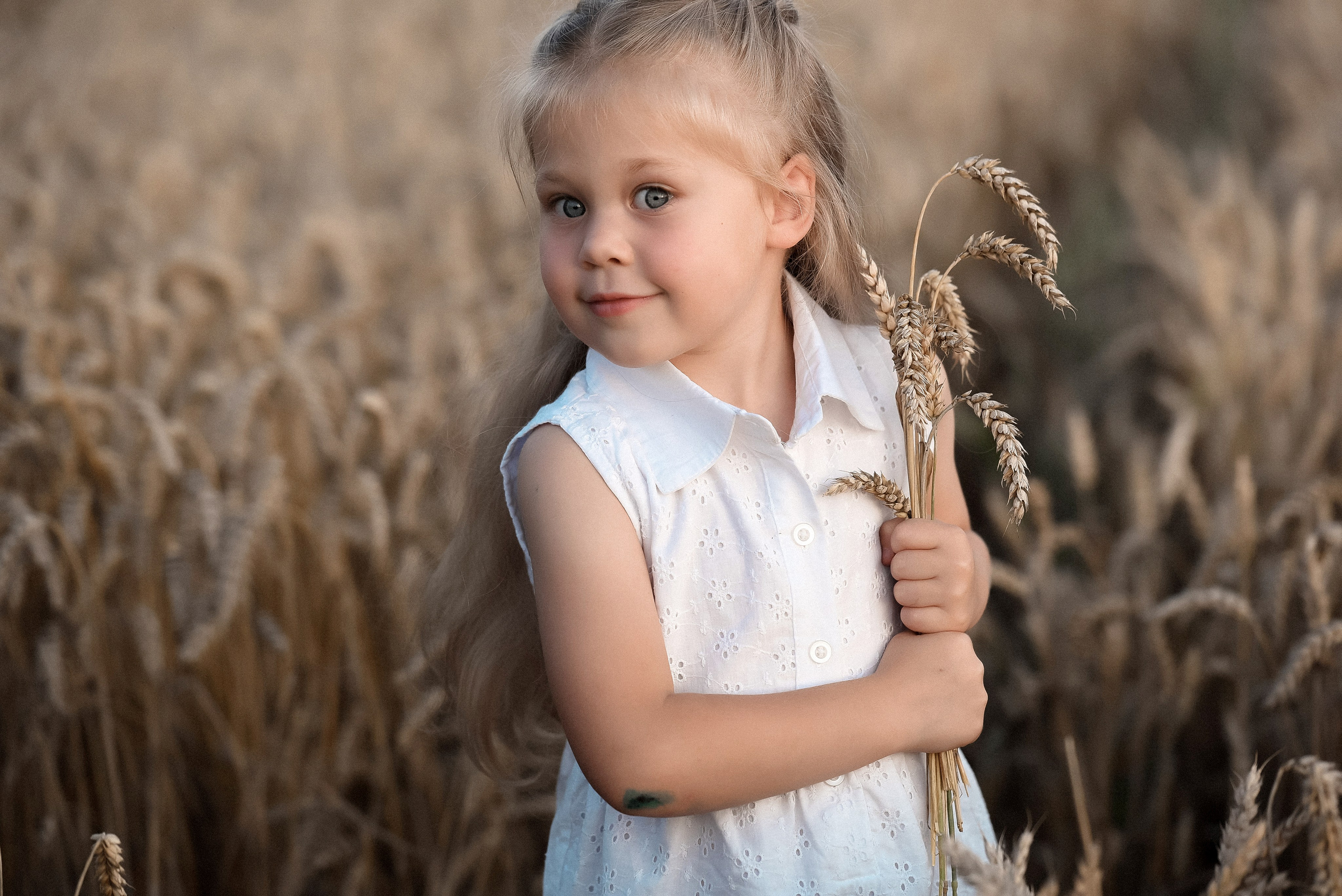 Иван Наталья и девчонки. Римма Гусакова. Выпускные фотокниги. Детские и семейные фотосессии
