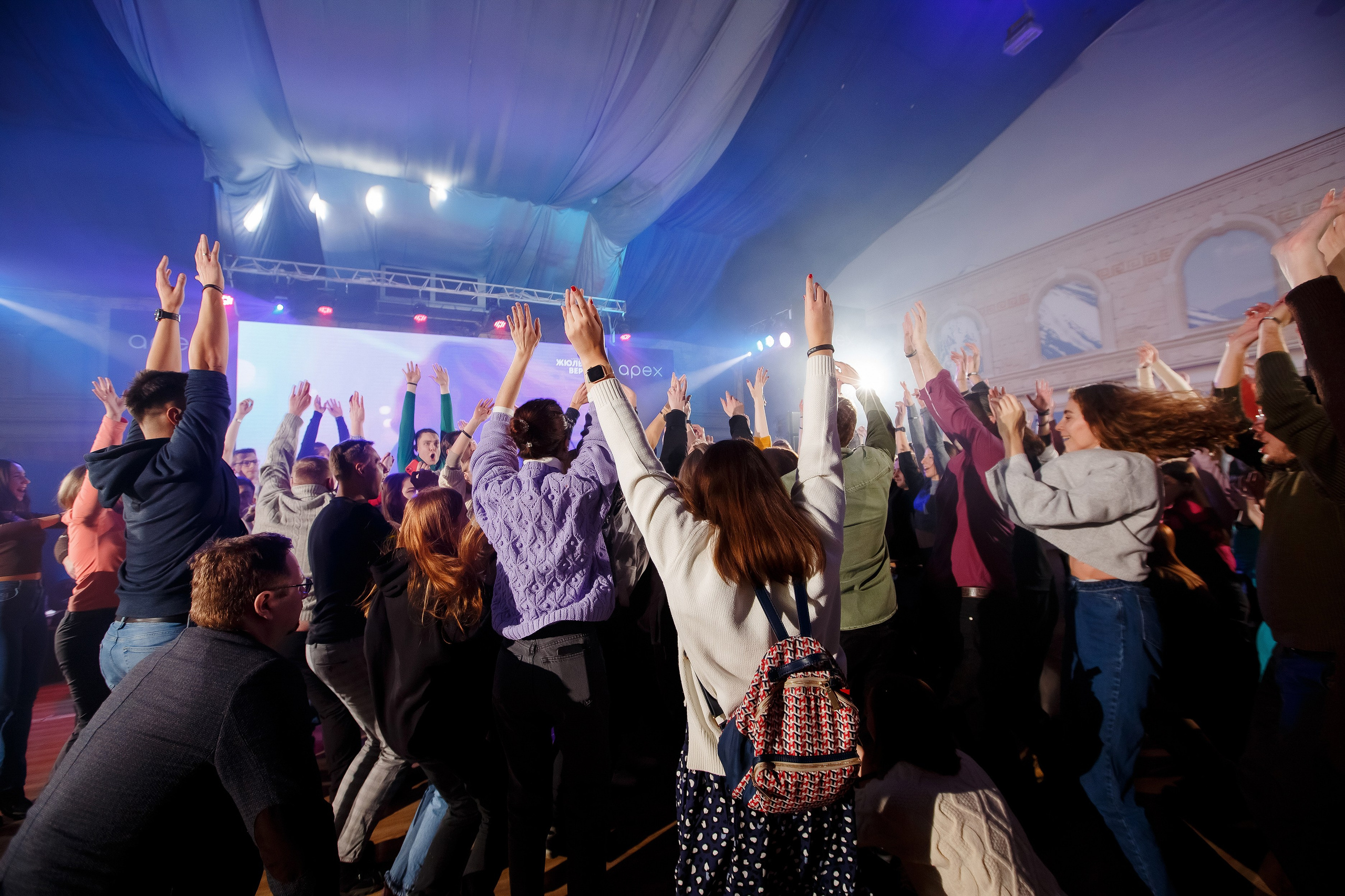 Корпоратив в Тягачева. Фотограф Евгений Меркулов