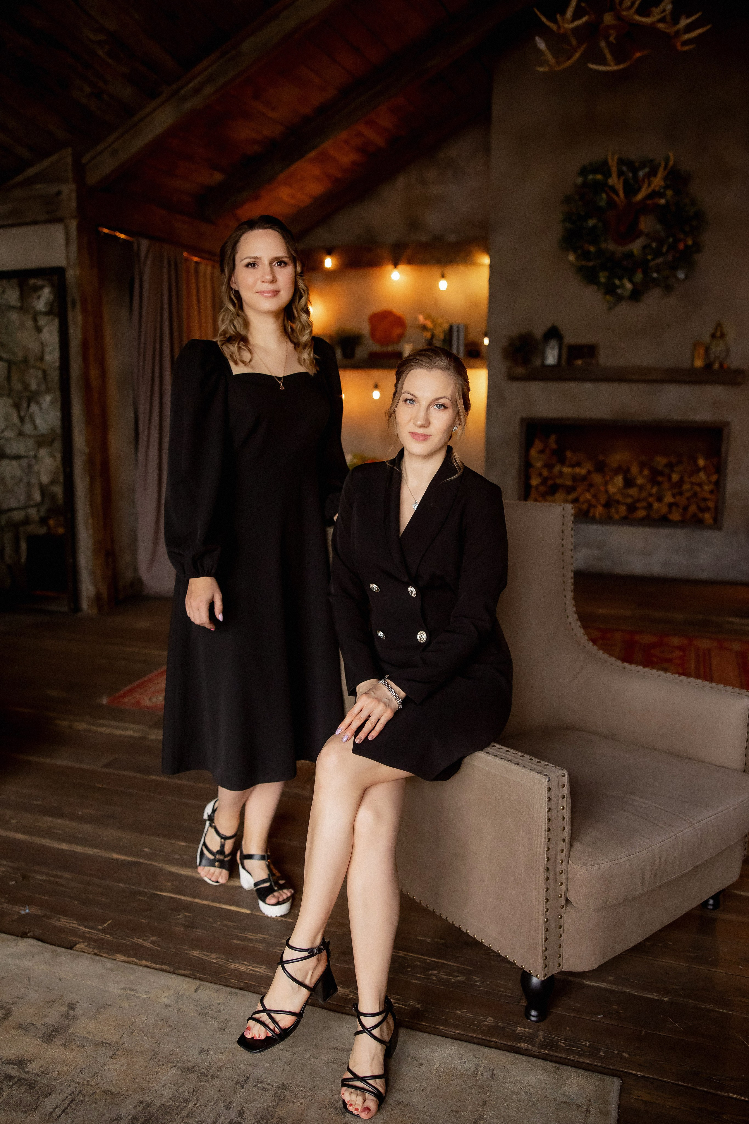 Семейная фотосессия для двух сестер Юлии и Натальи. Семейный фотограф в Москве