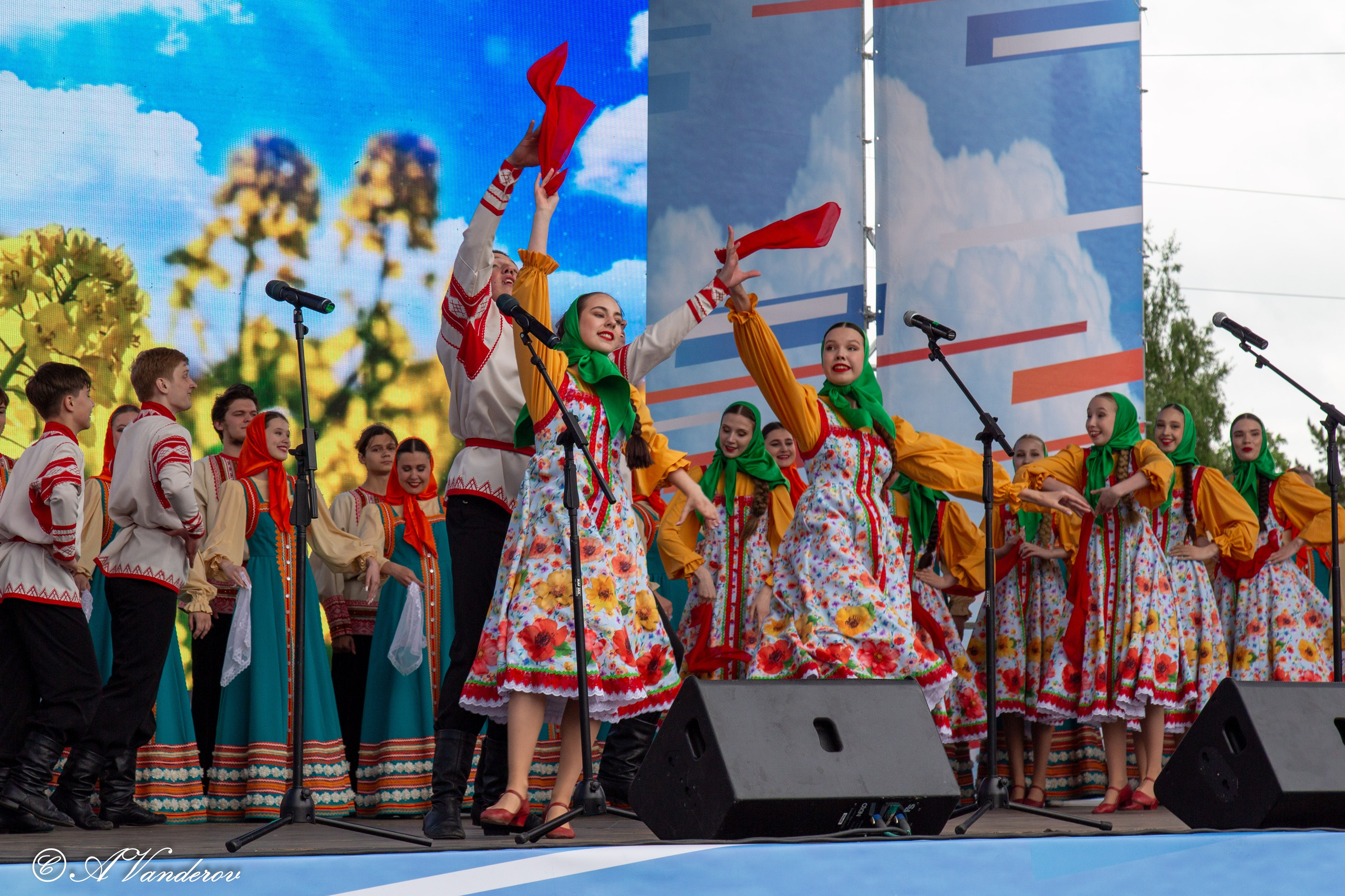 День России 12.06.2024. Фотограф Омск | Александр Вандеров