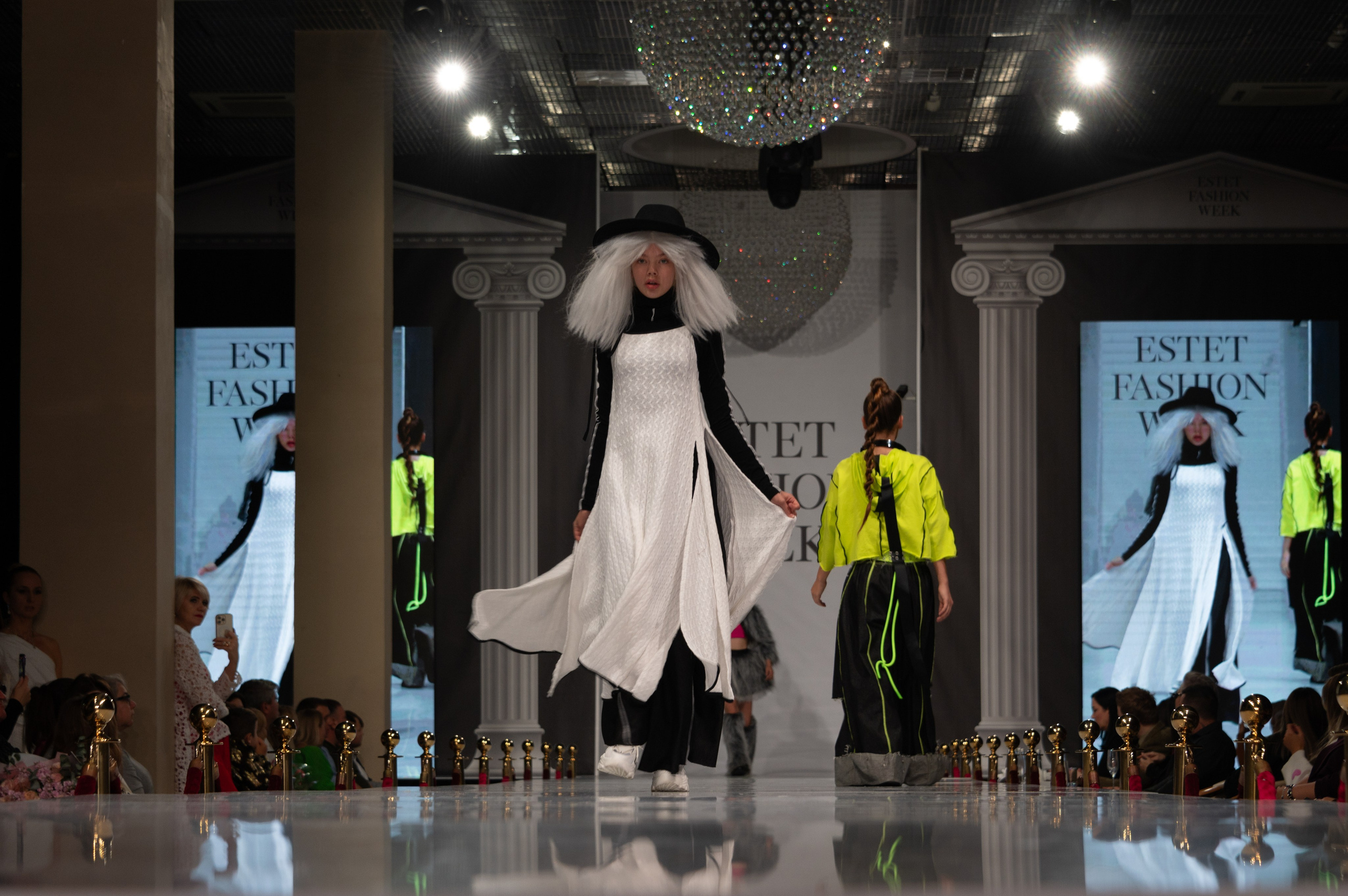 Estet Fashion Week-2023. Фотограф Роман Адлер