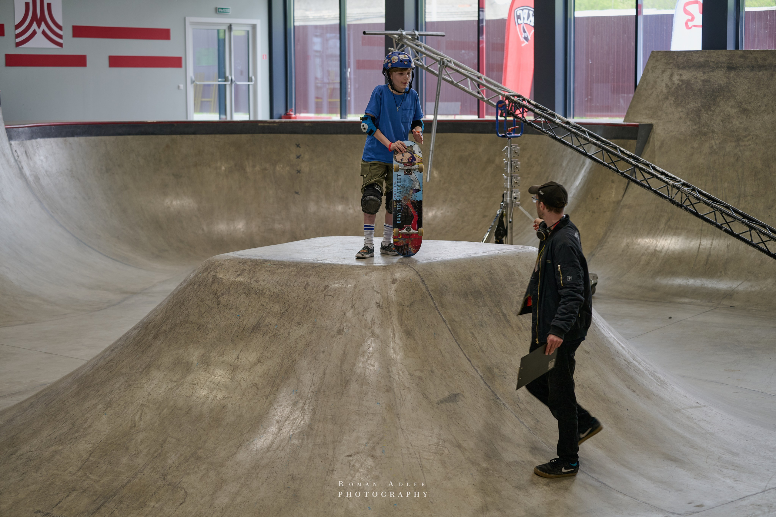 Репортаж со съёмок фильма «Своя в доску». Фотограф Роман Адлер