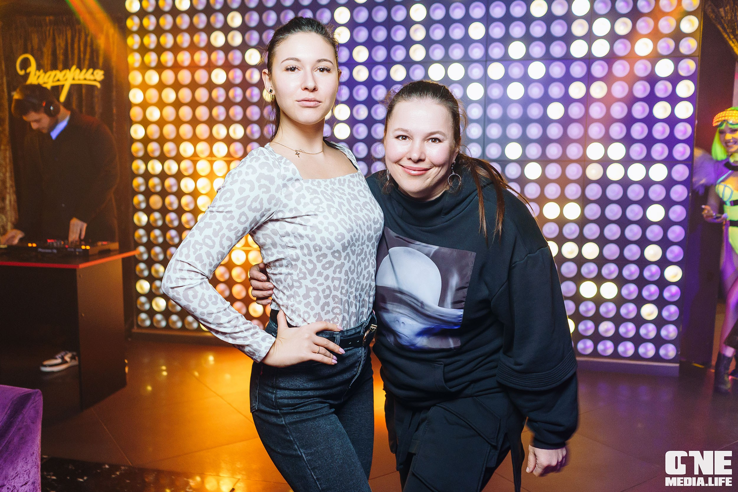 Фоторепортаж из караоке-клуба Эйфория. One Media Life: фоторепортажи, фотоотчеты с мероприятий и заведений