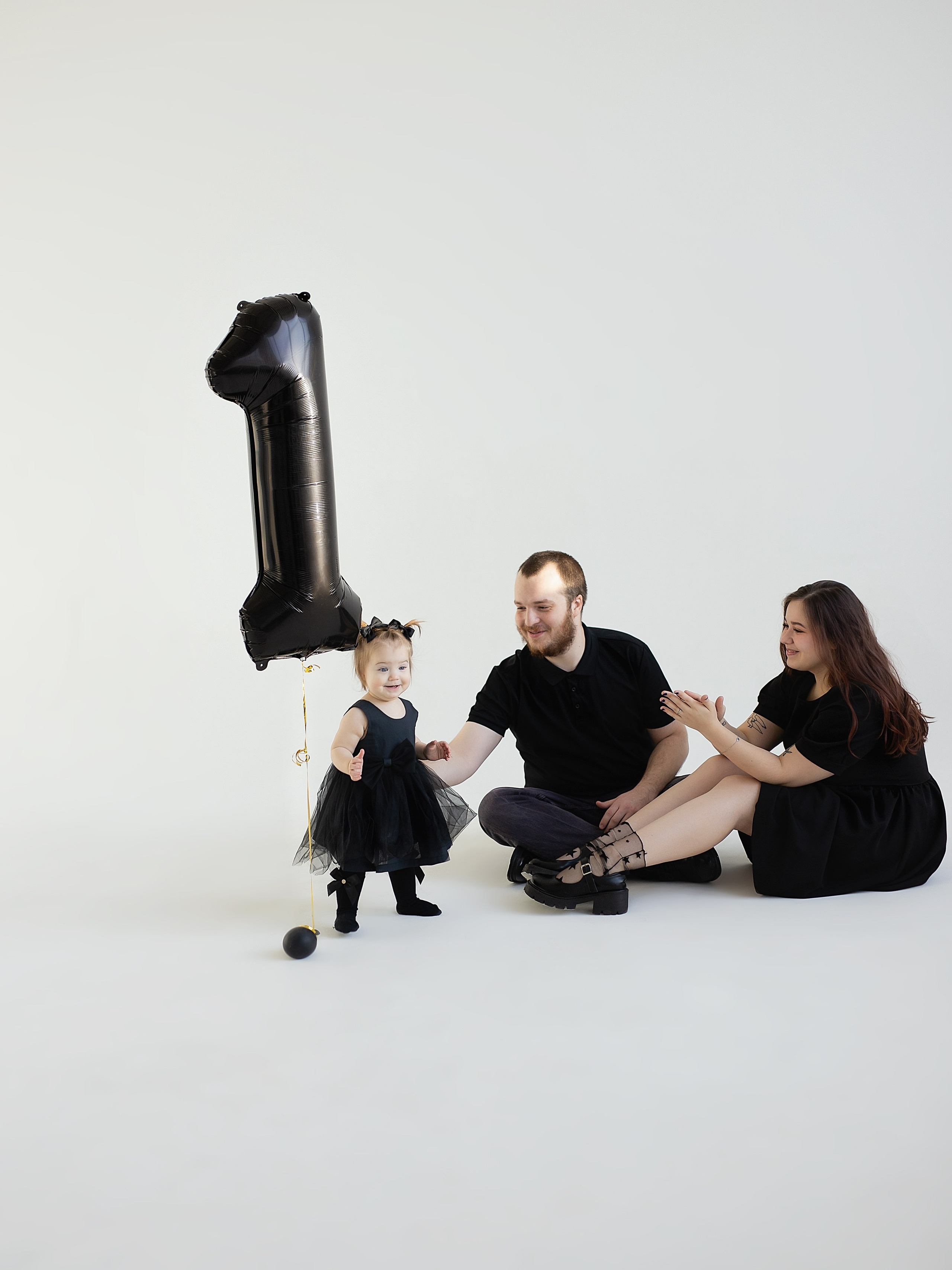 В студии, фотосессия на годик. Фотограф в Перми Anastasia Aone