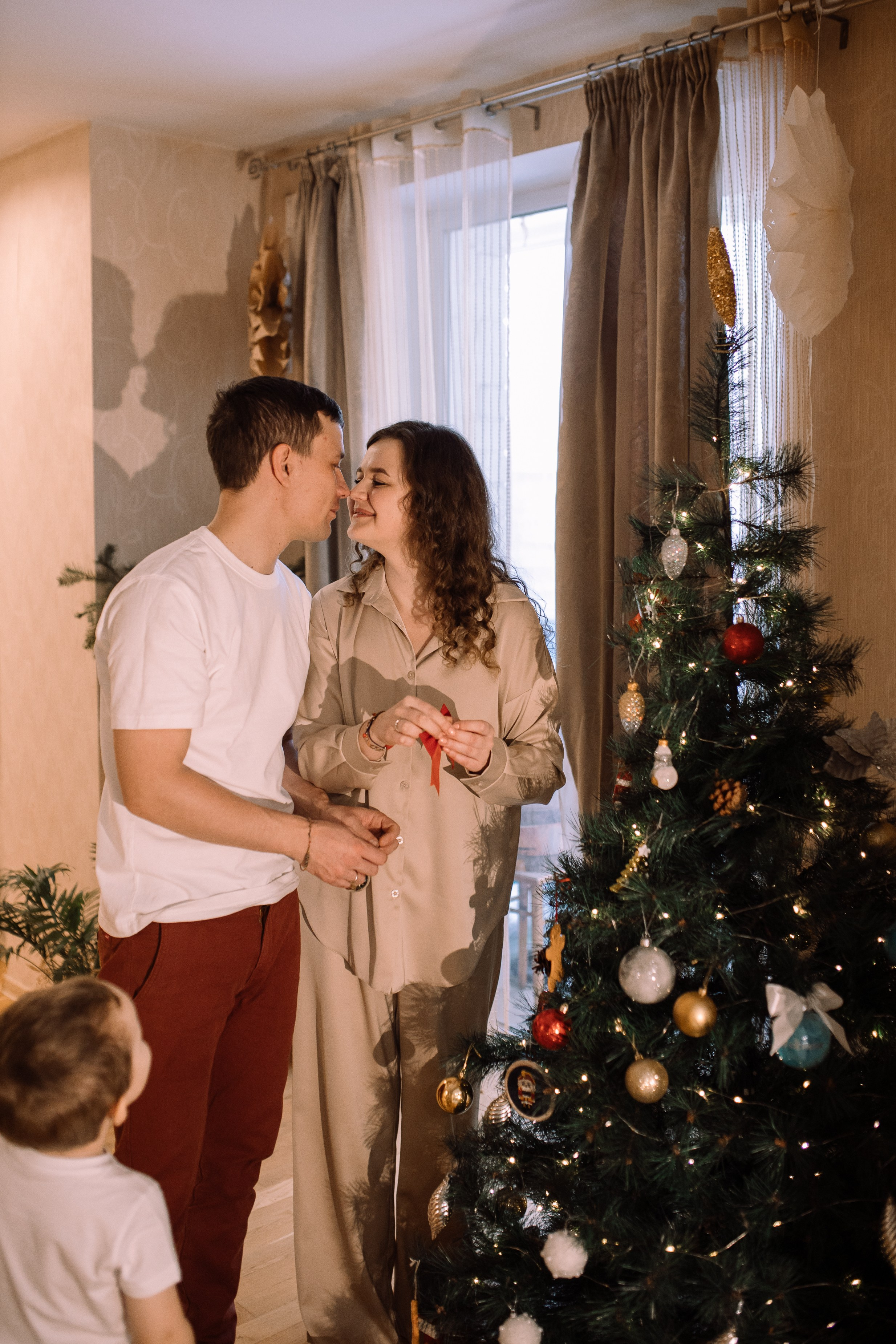 Мария с семьей. Семейный фотограф Трусова Евгения в Екатеринбурге