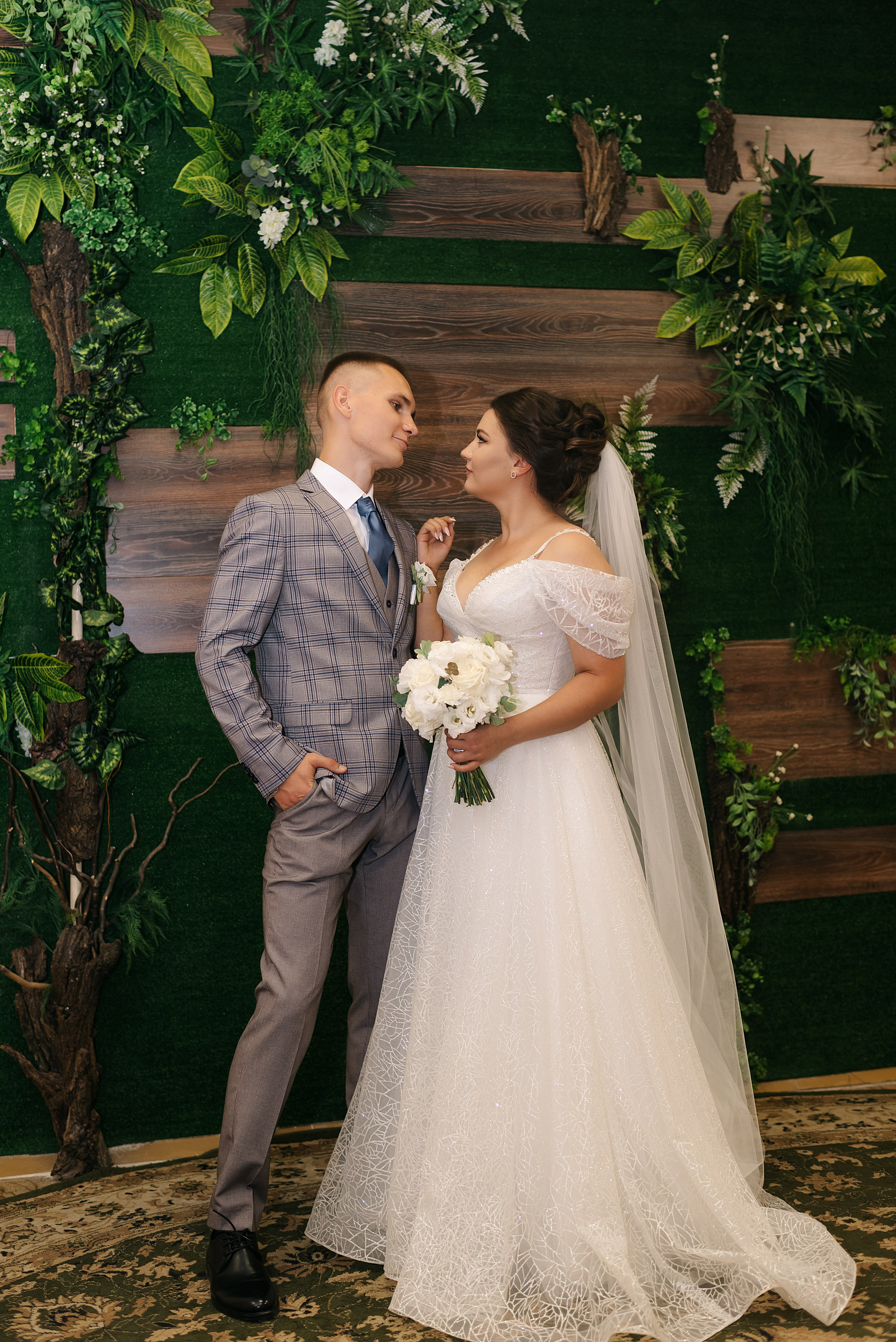 Роман и Карина. Фотограф Волжский Екатерина Егорова