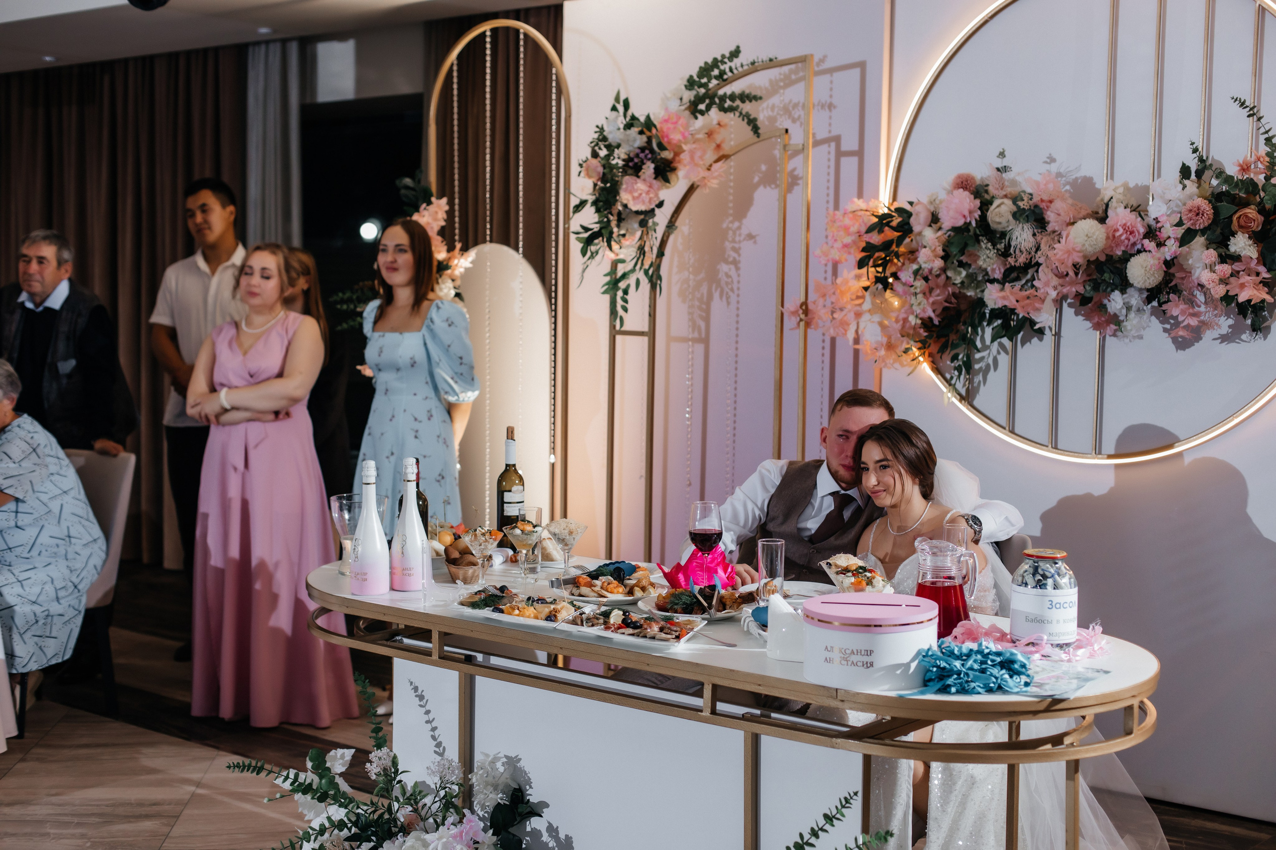 Александр & Анастасия. Свадебный и портретный фотограф в Омске Антон Карев