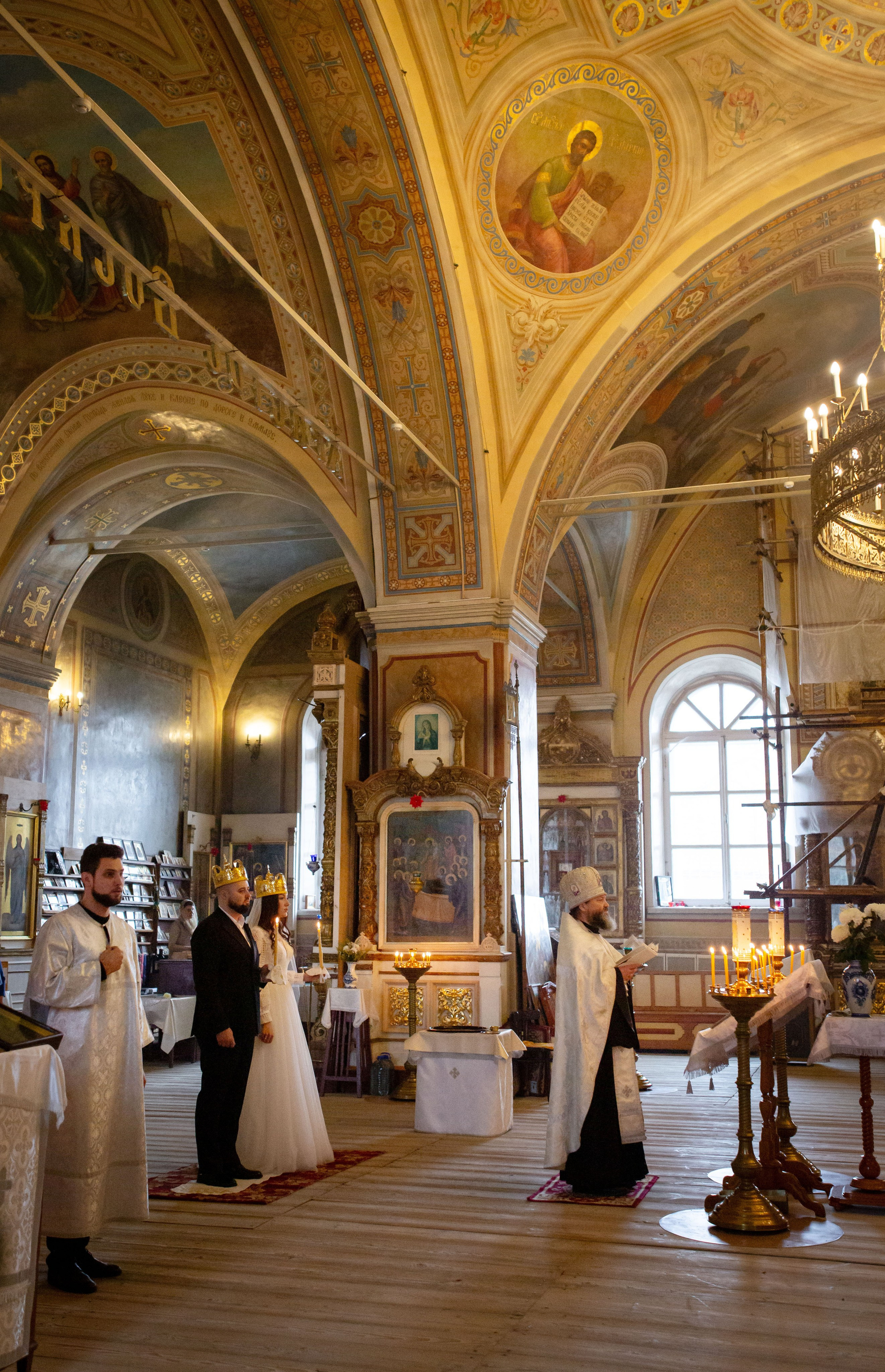 Венчание Дмитрий и Елена Воскресенский храм. Семейный и детский фотограф Анна Петракова