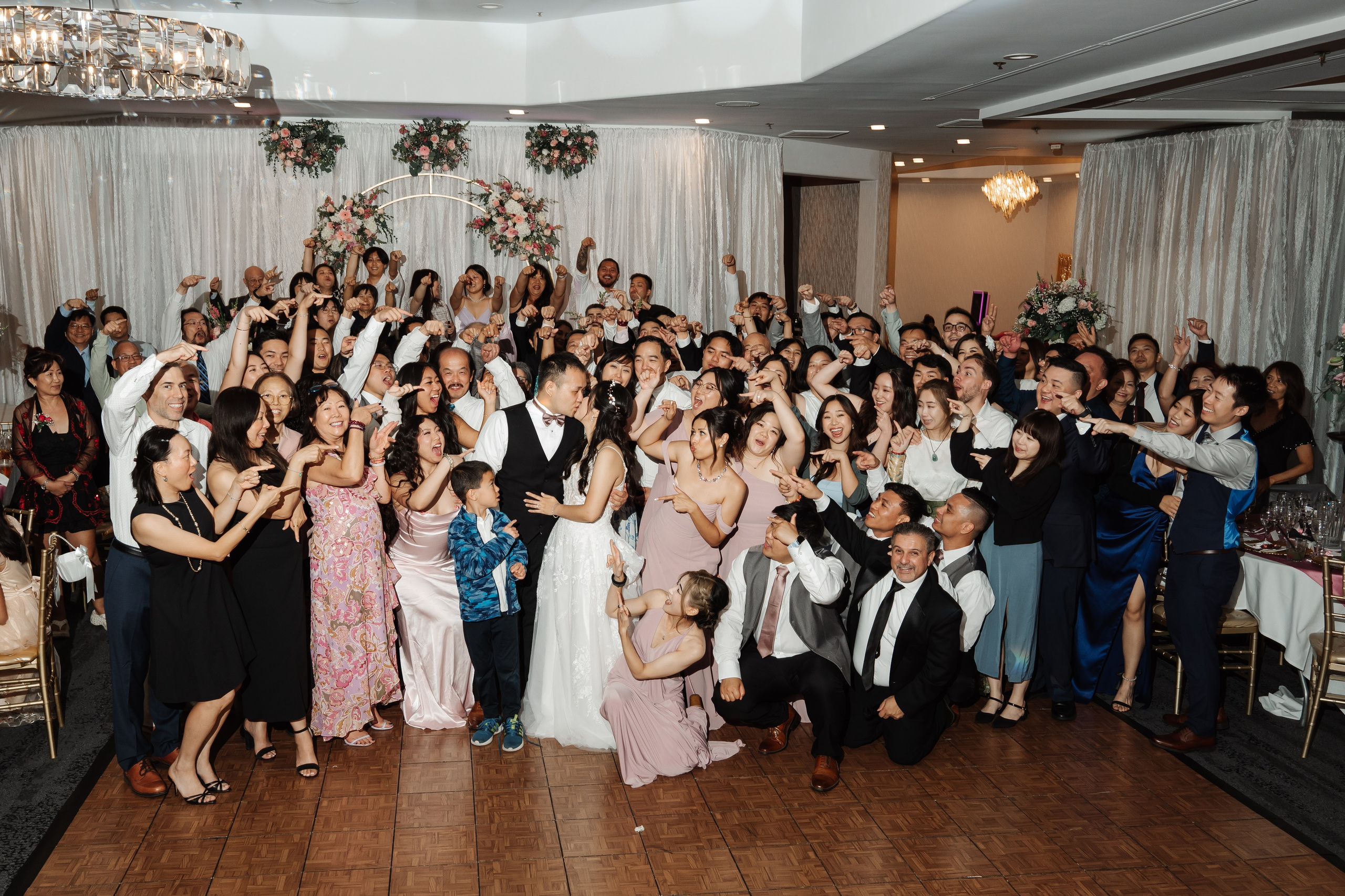 2025-08-16_AndreaChristopher. Ретушер Зенькевич Света