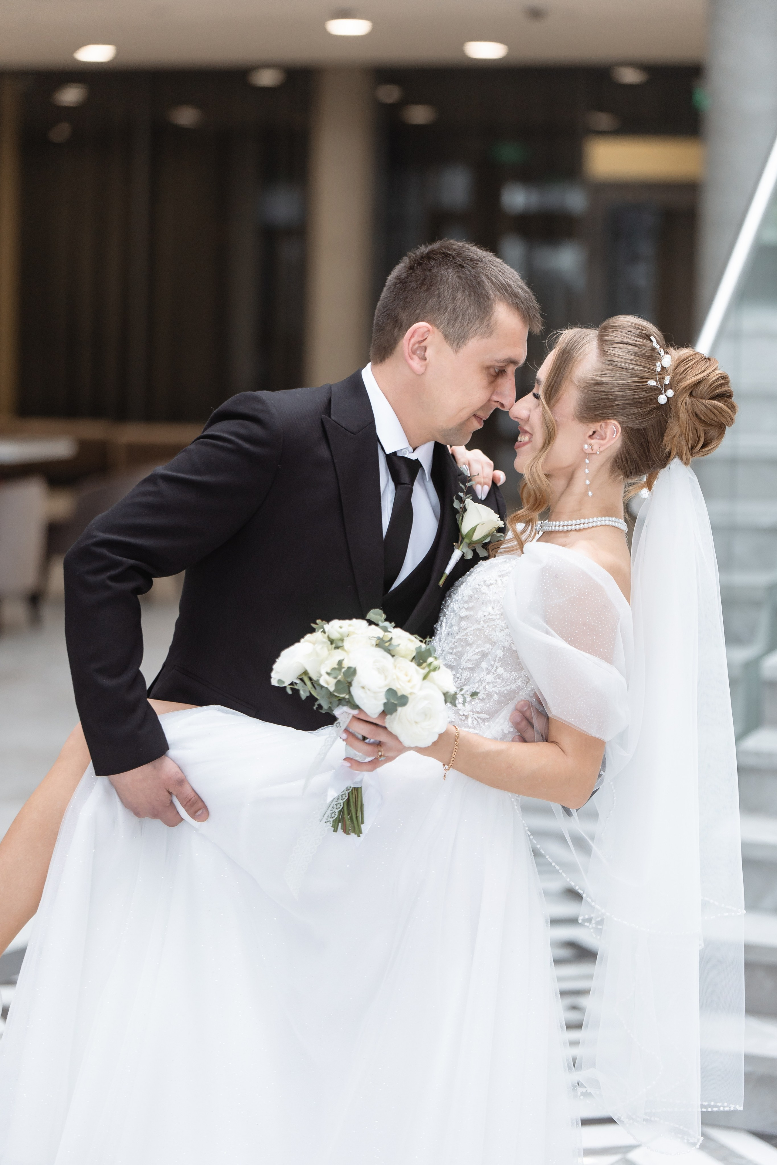 Анонс свадебных фотографий Вики и Александра. Фотограф Михаил Александров