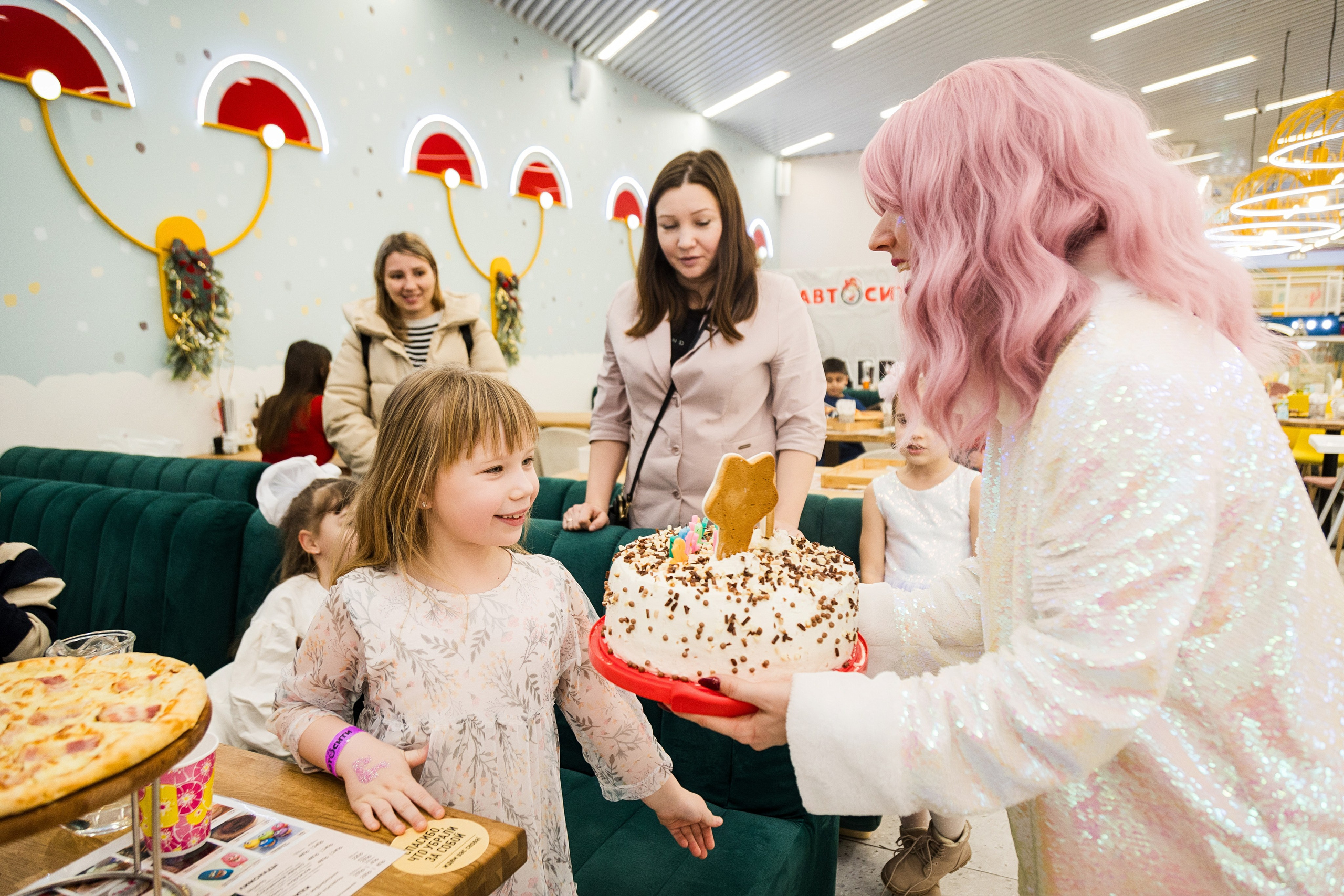 Ксении 7 лет. Детский фотограф видеограф в Хабаровске Михаил Орлов