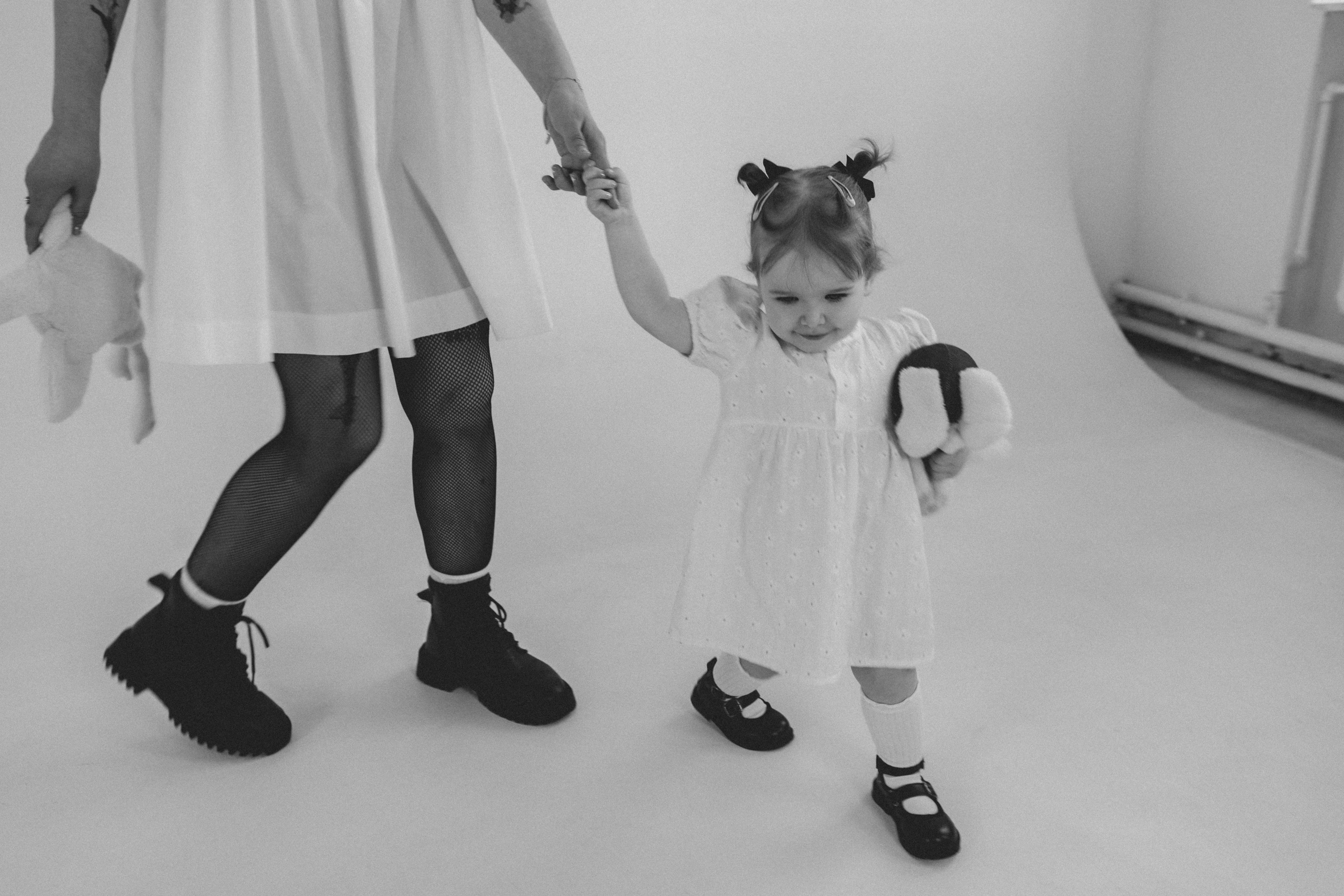 Семейная: Алена и ее дочка Женя. Контент-фотограф для творческих единиц и мастеров в Санкт-Петербурге