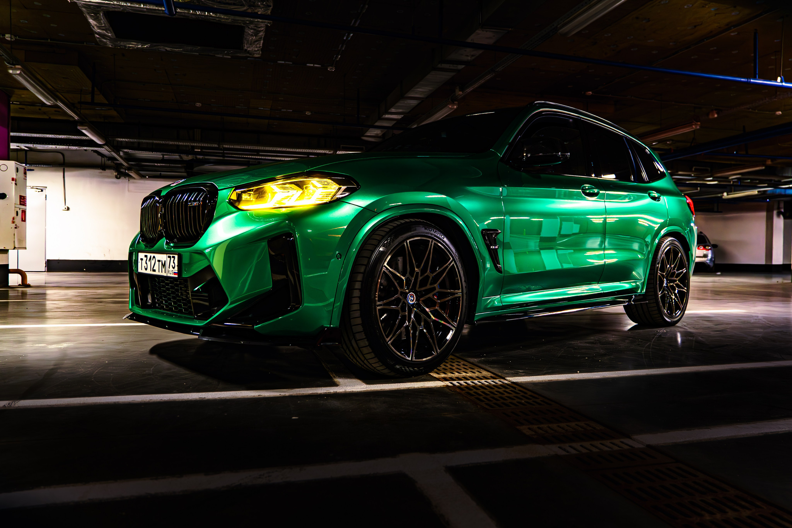 X3M x CUPRA. Camera motor