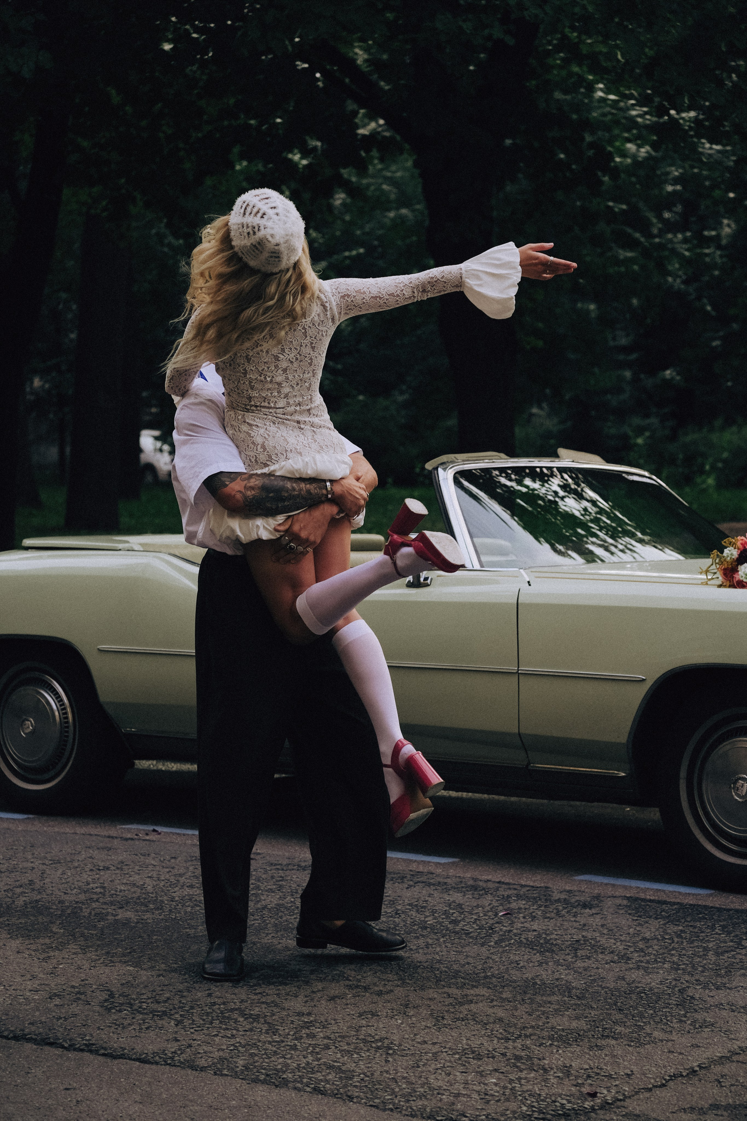 СВАДЕБНАЯ СЬЕМКА С КАБРИОЛЕТОМ В САНТК-ПЕТЕРБУРГЕ НА ПЕТРОГРАДКЕ В ОТЕЛЕ ПАНОРАМИКА. Профессиональный фотограф, Санкт-Петербург — Виктория Богомолова