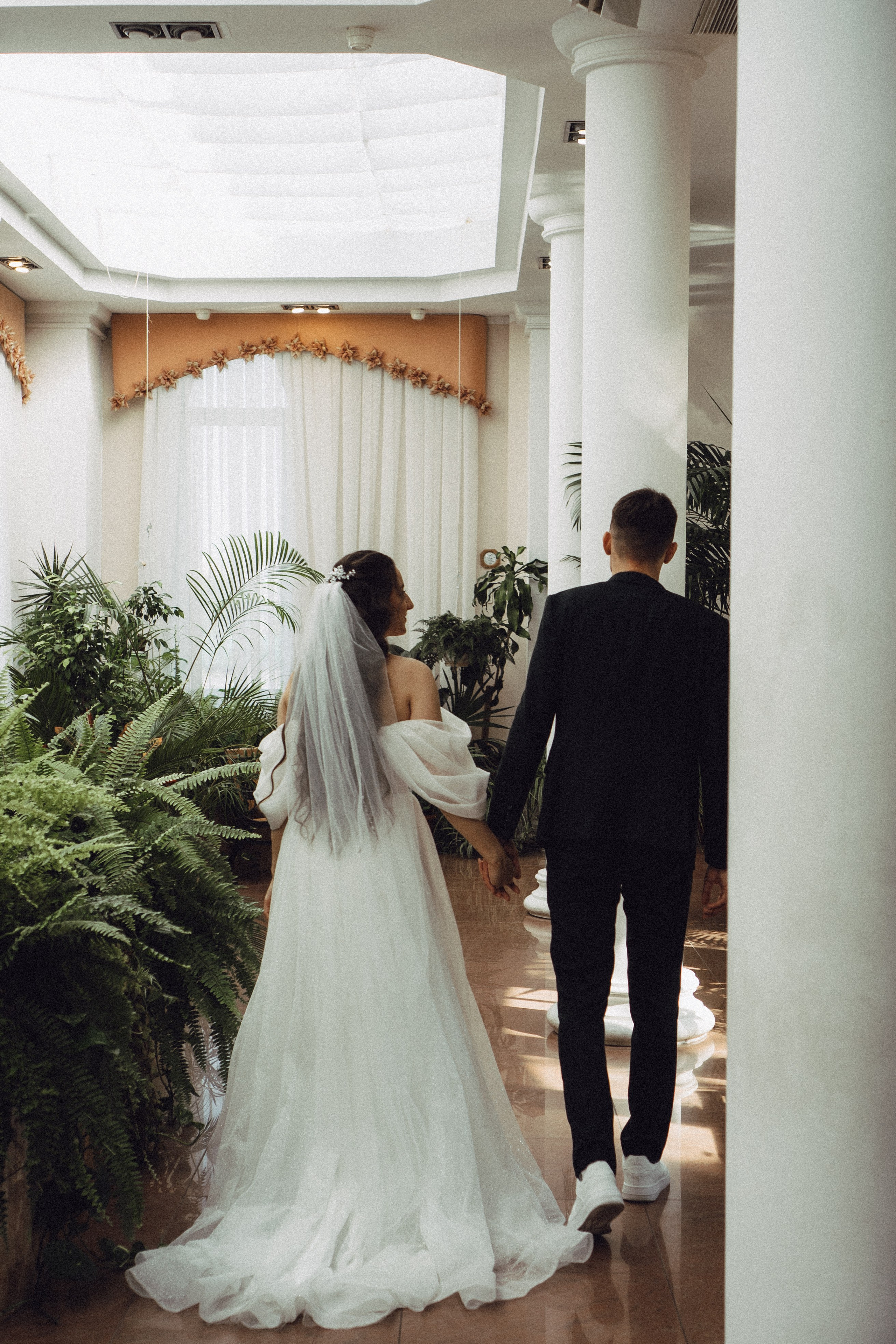 СВАДЕБНАЯ СЬЕМК В ПАРКЕ 300-ЛЕТИЯ. Профессиональный фотограф, Санкт-Петербург — Виктория Богомолова