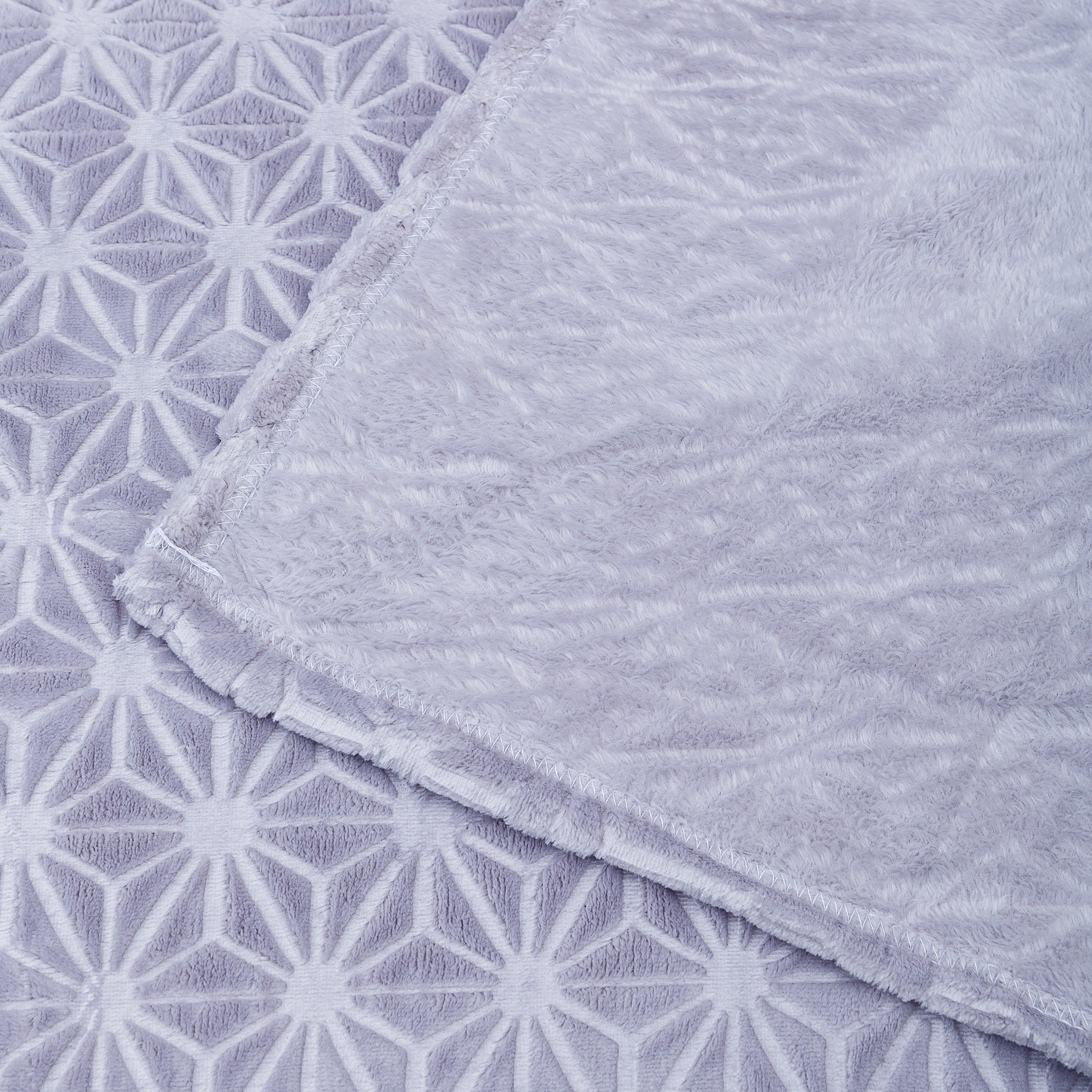 Фотограф для маркетплейсов. Профессиональная фотосъёмка текстильной продукции. Фотографии для интернет-магазина. Фото текстиль для дома и дачи. Фотограф на маркетплейс. Фотосъёмка для соцсетей.