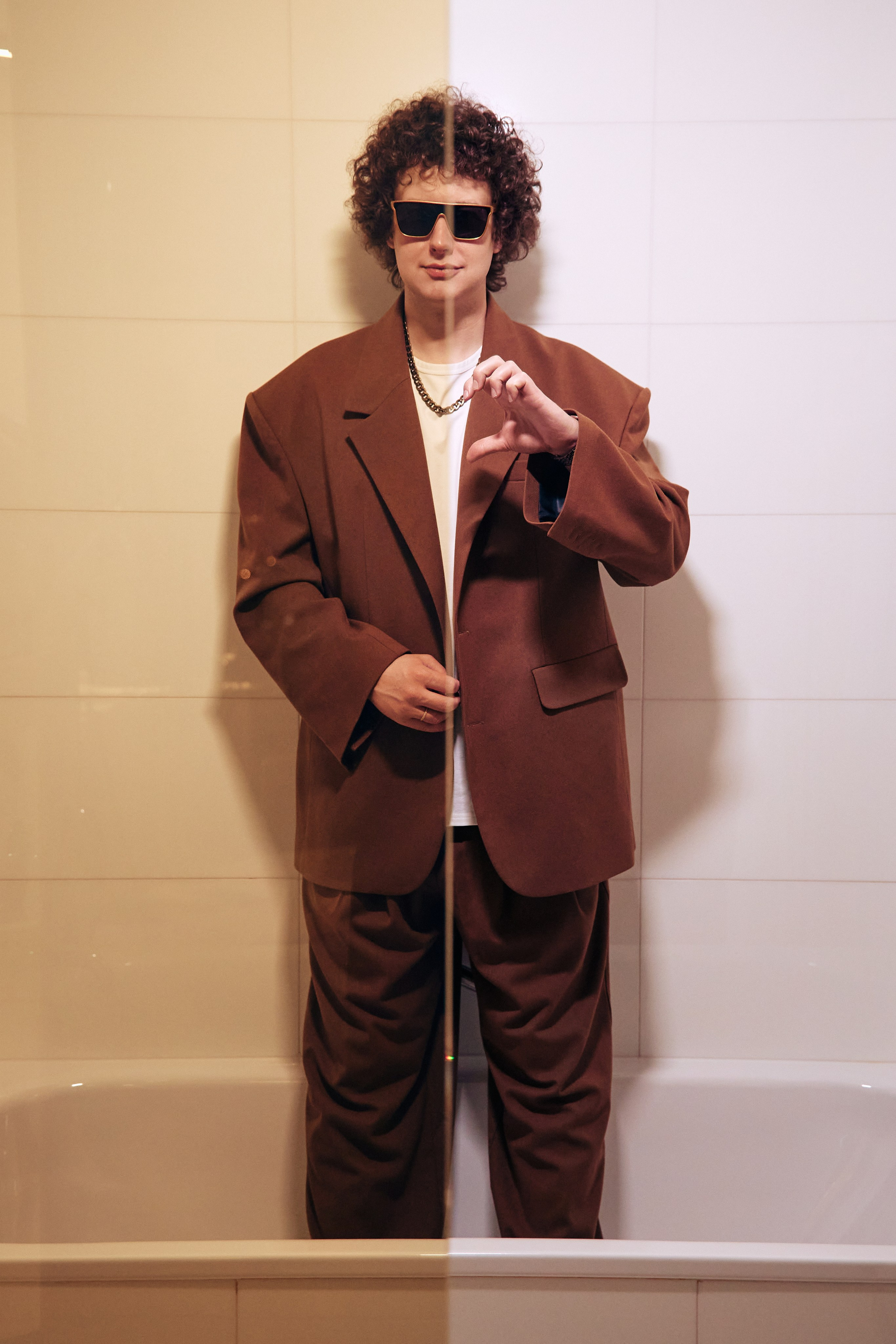 Фотосессия для ведущего Евгения Калашникова: создание стильного визуального контента для личного бренда. Дмитрий Мазуркевич: Профессиональный Репортажный Фотограф