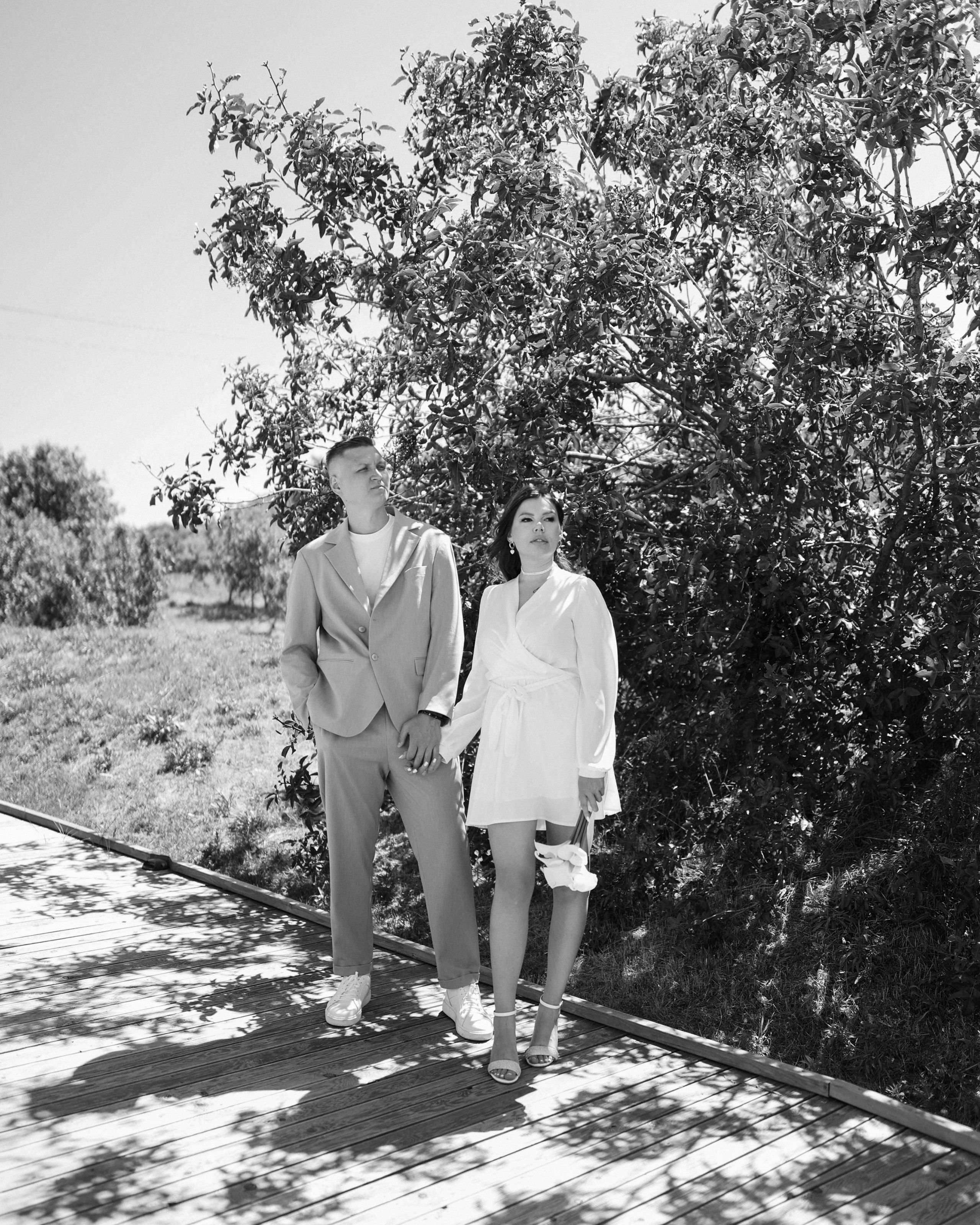 Роспись и прогулка в старом Херсонесе. Фотограф в Севастополе и Крыму Артем Волобуев