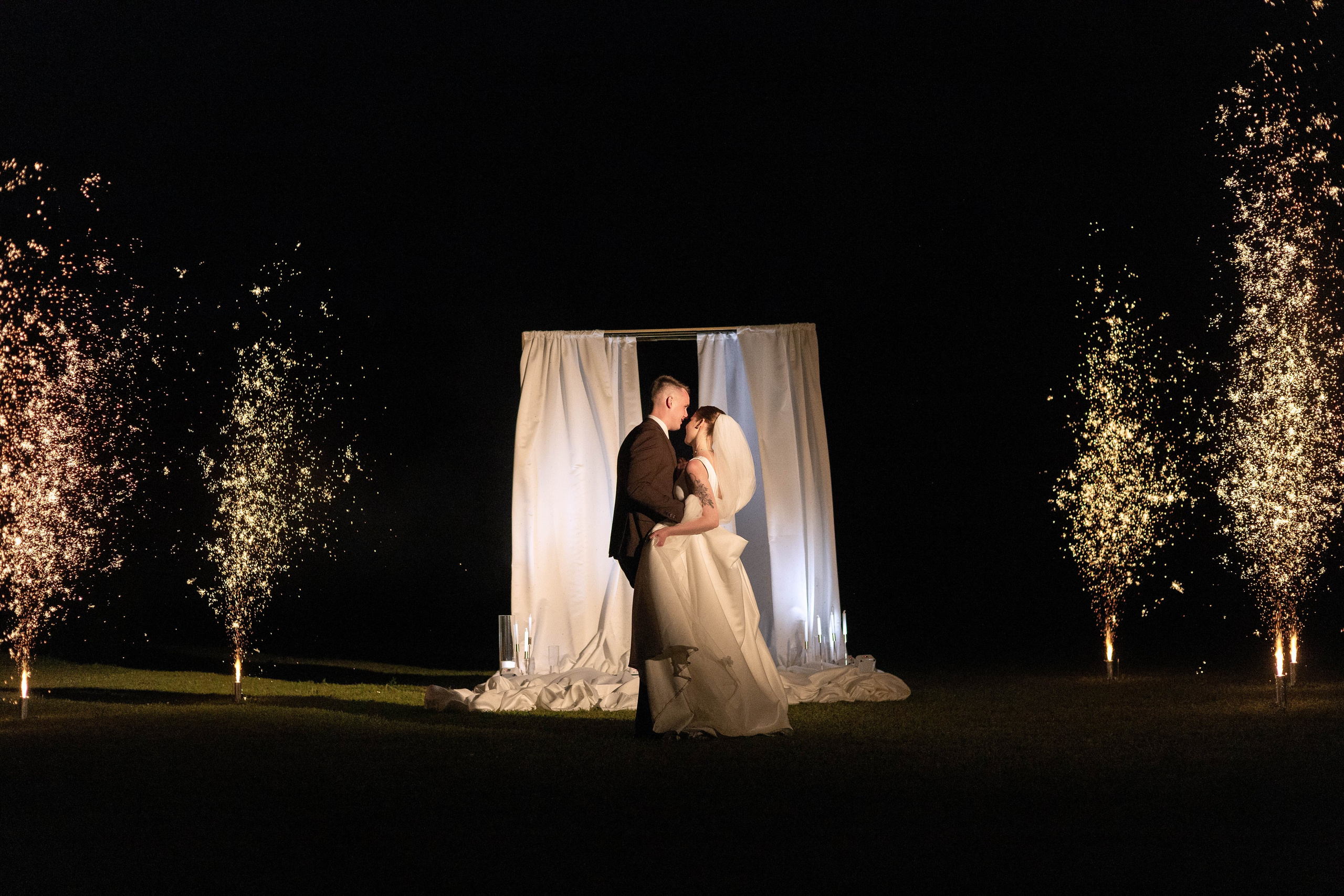 Крепкие объятия. Свадебный и портретный фотограф Соломко Диана